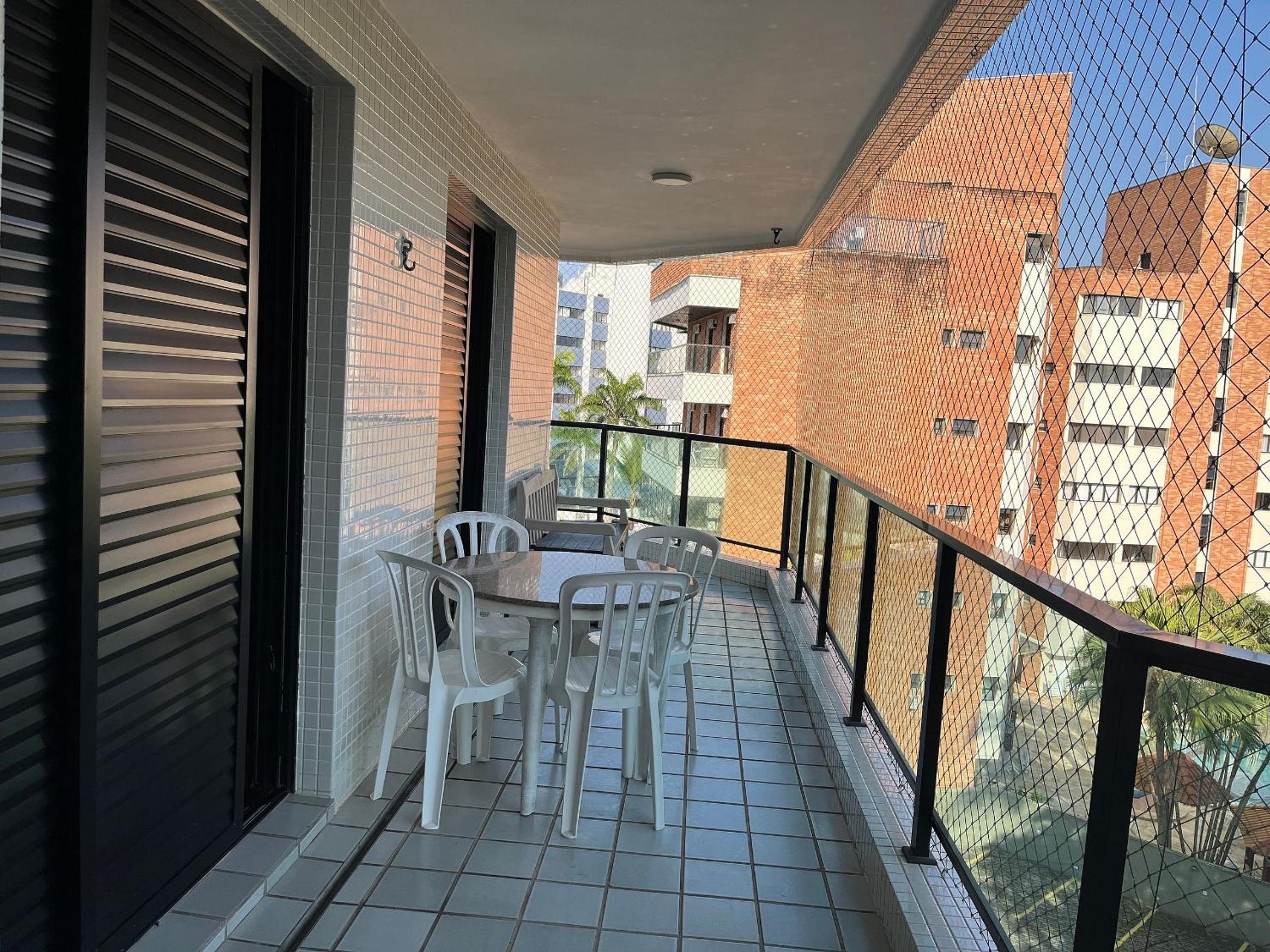 Riviera: M4 Giardino 44A, Beach front