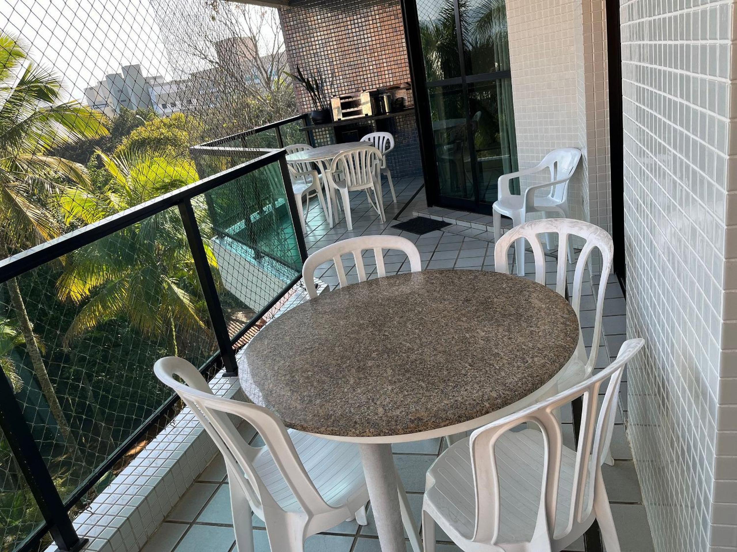 Riviera: M4 Giardino 44A, Beach front