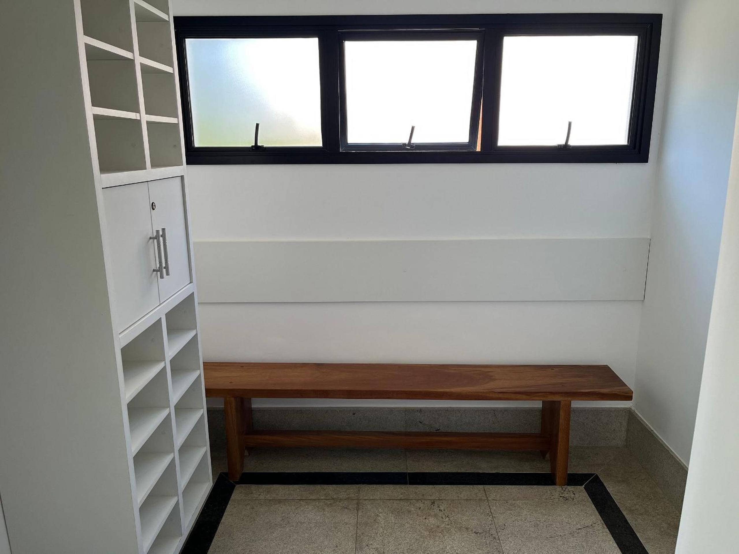 Riviera: M4 Giardino 44A, Beach front