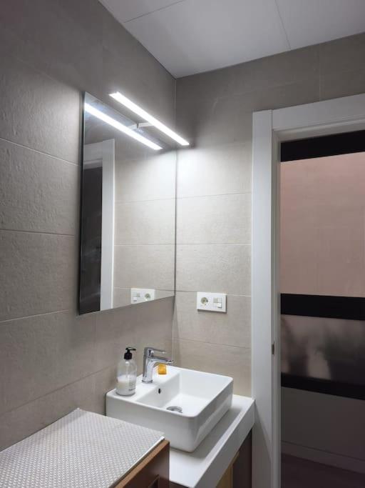 Piso Acogedor Granada Centro photo 5