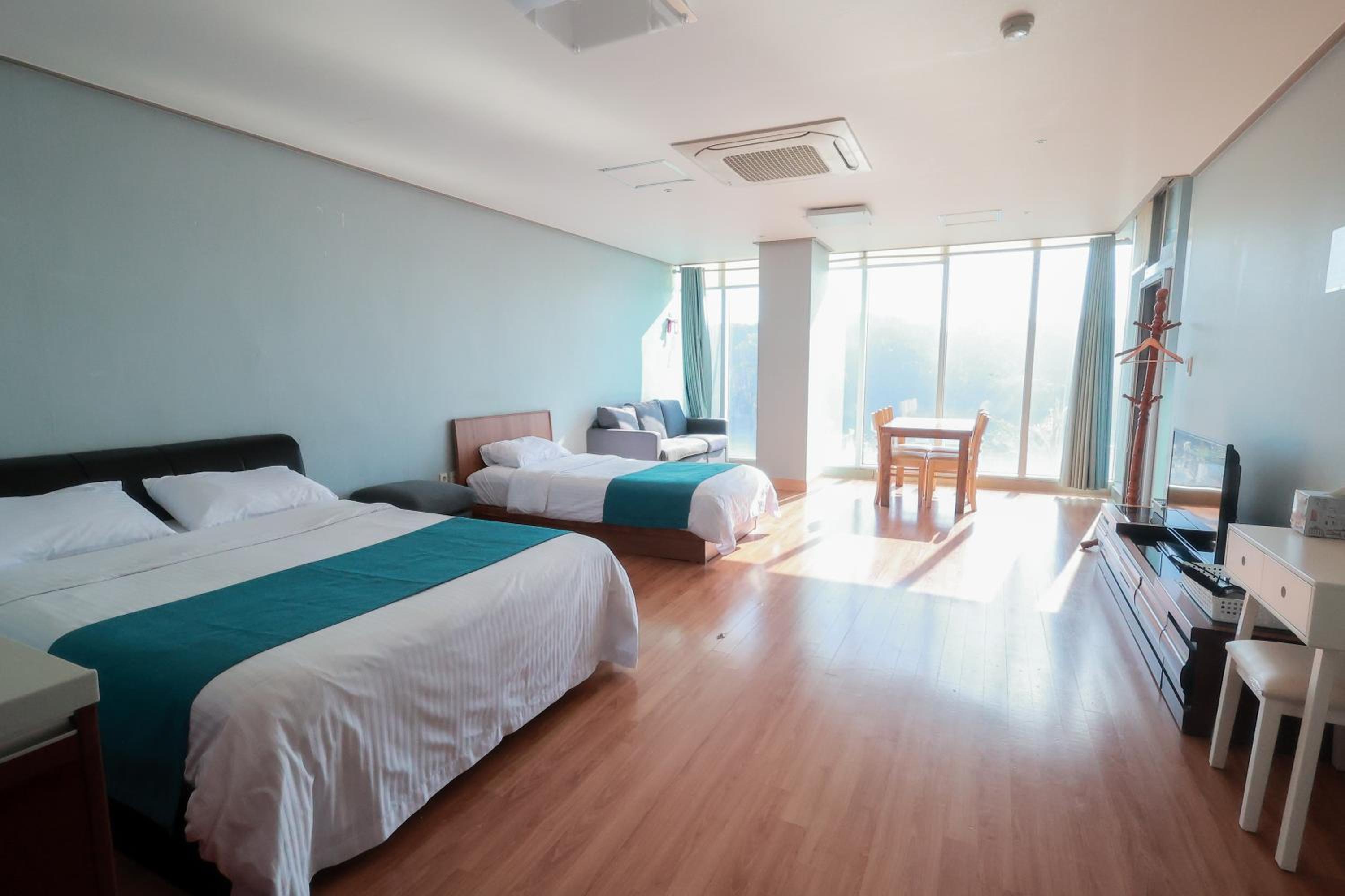 Island story pension
