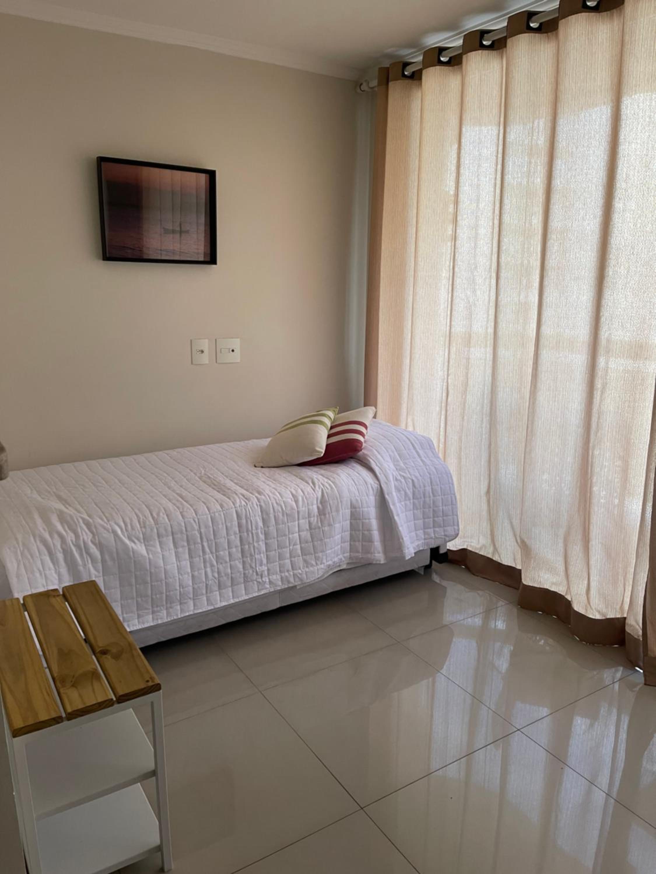Flat Service Pitangueiras com Vista Mar