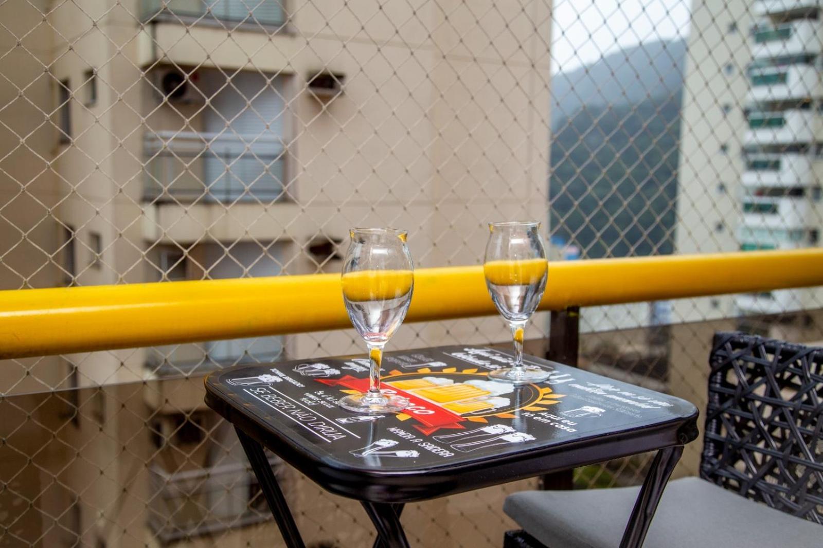 Flat Service Pitangueiras com Vista Mar