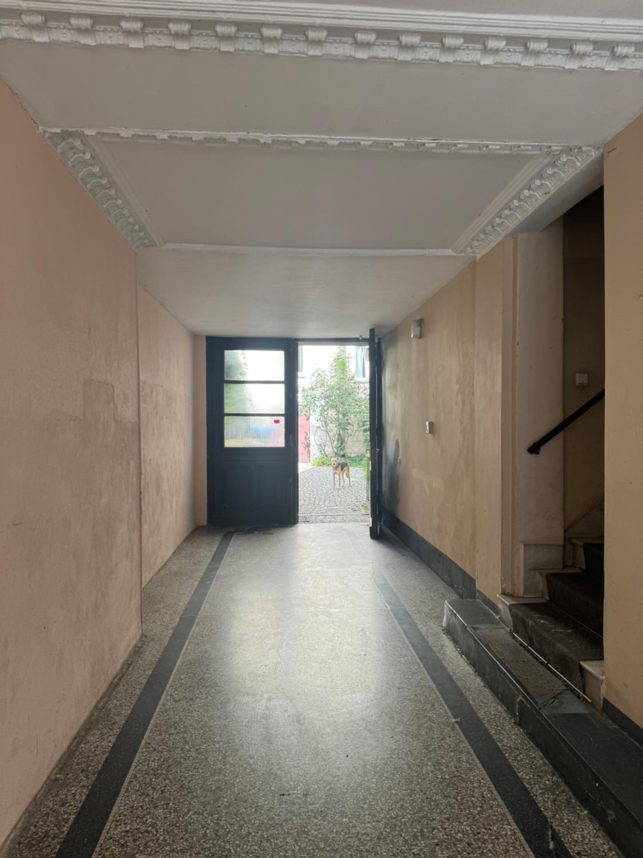 Simple Room Berlin Mitte Artist and LGBTQ friendly