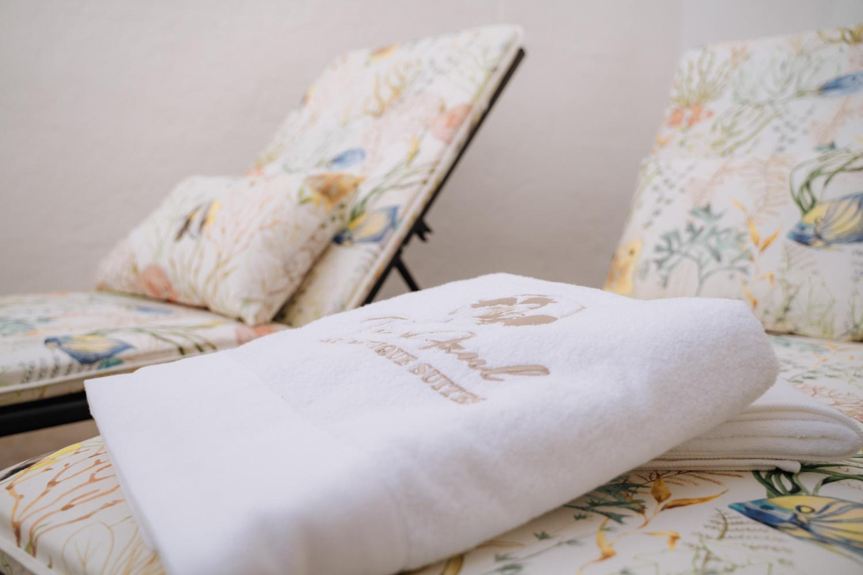Tierrazul Art Boutique Rose Sweet Suite