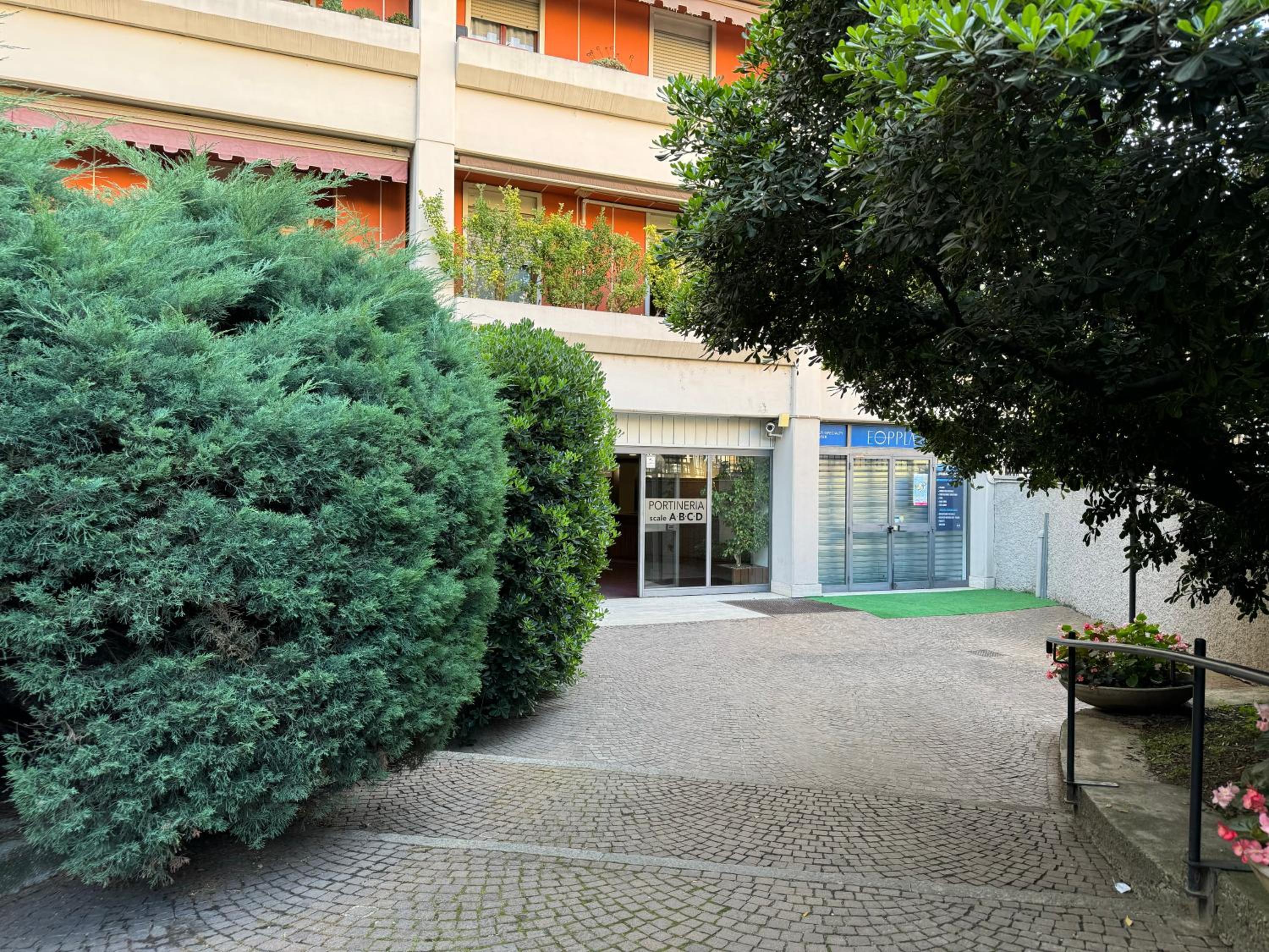 M3 Lodi Brenta, Milano Cozy Corner