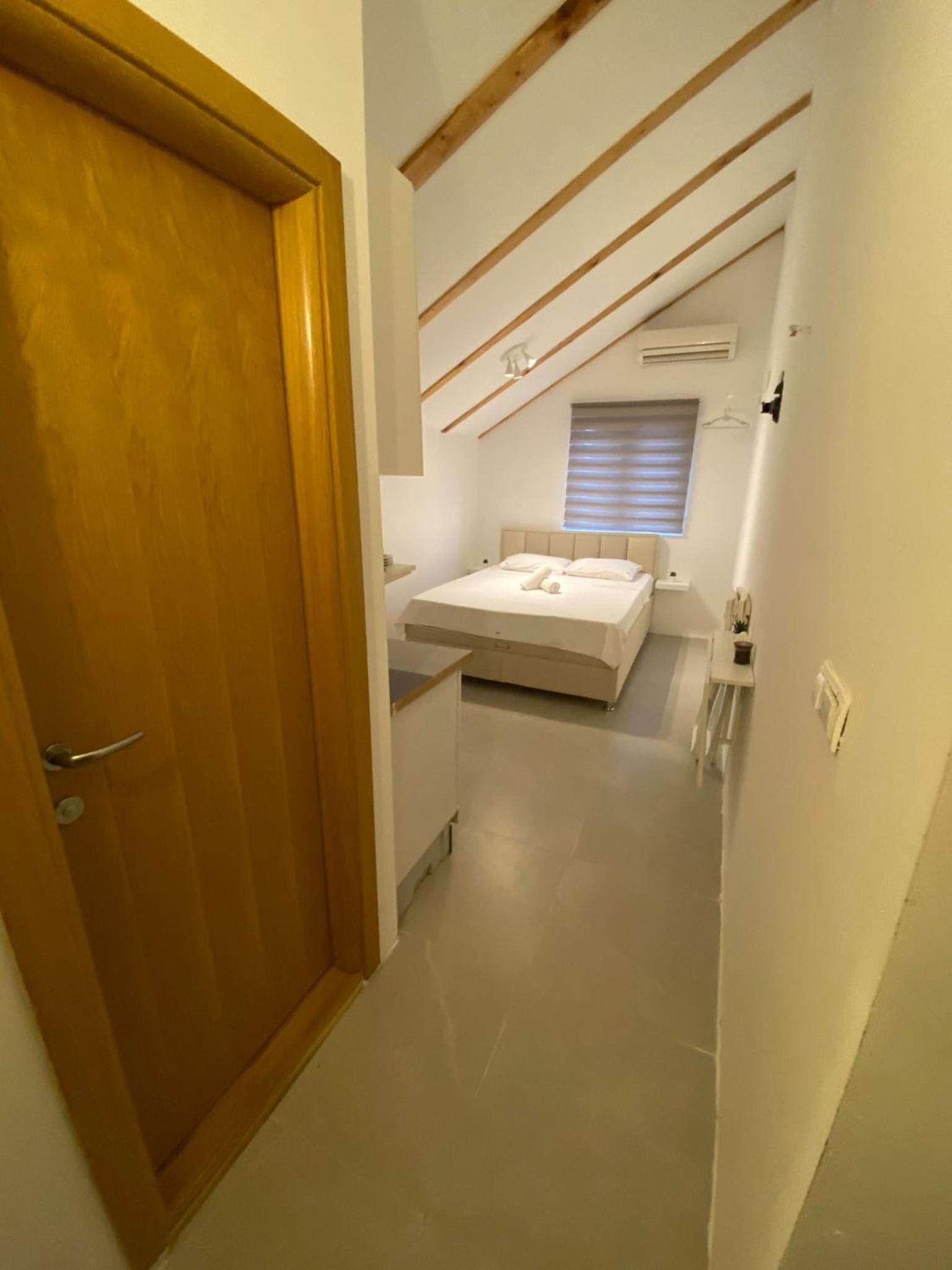 AQUA Apartment