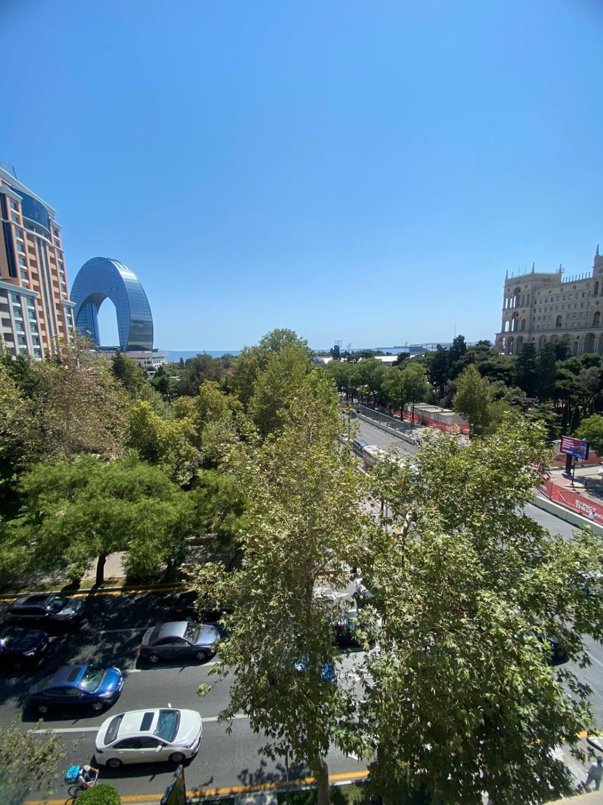 Formula 1 Baku Apartment formula raceway view