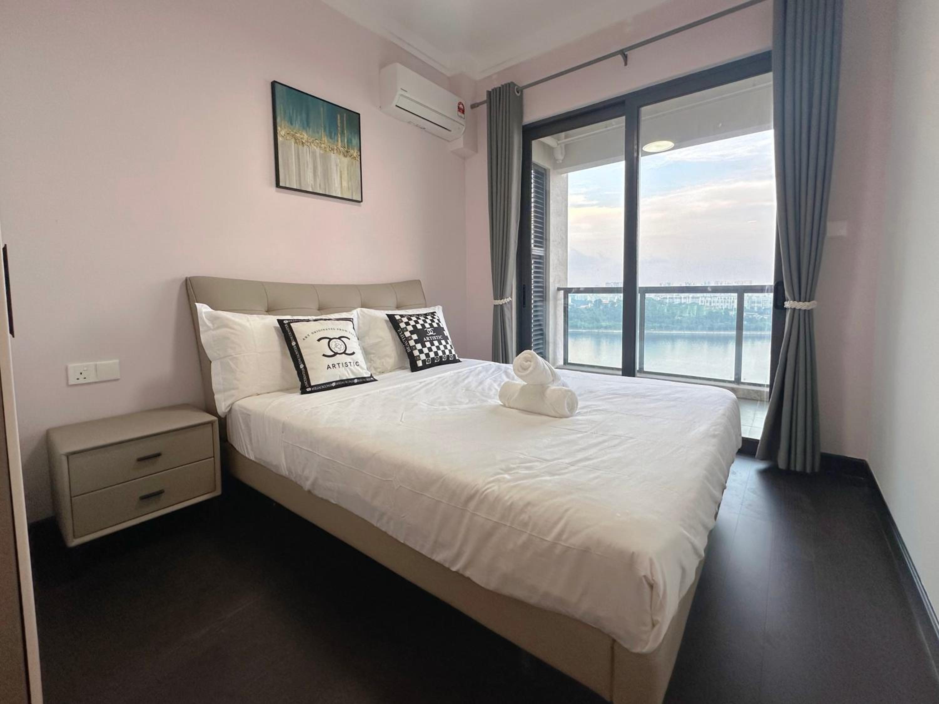 R&F Princess Cove Superior Homestay Nearby CIQ By Han Lin Sojourn