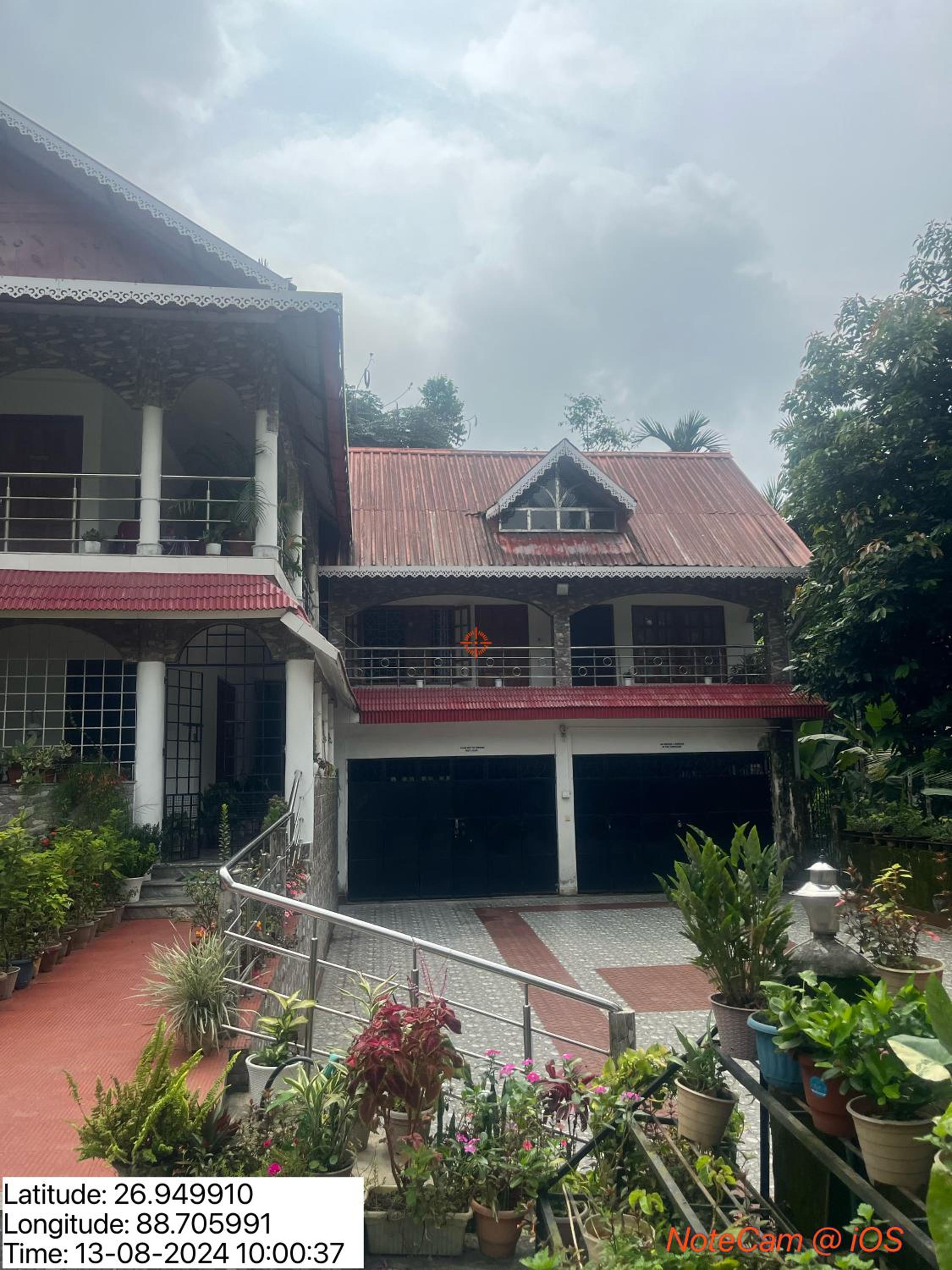 Thulung Homestay & Pool view 5
