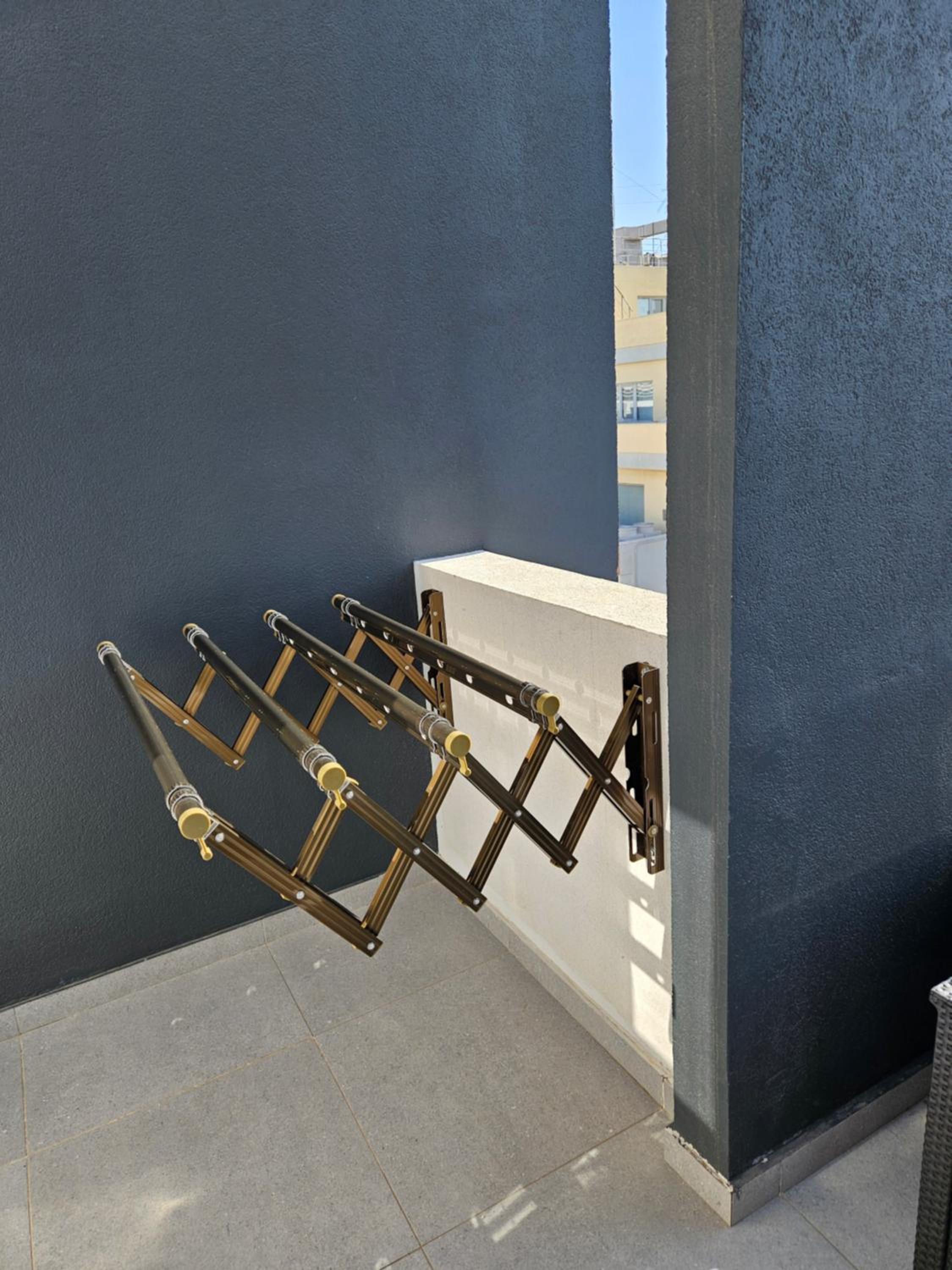 Blossom Residence-At the foot of the Acroplis and Parking available