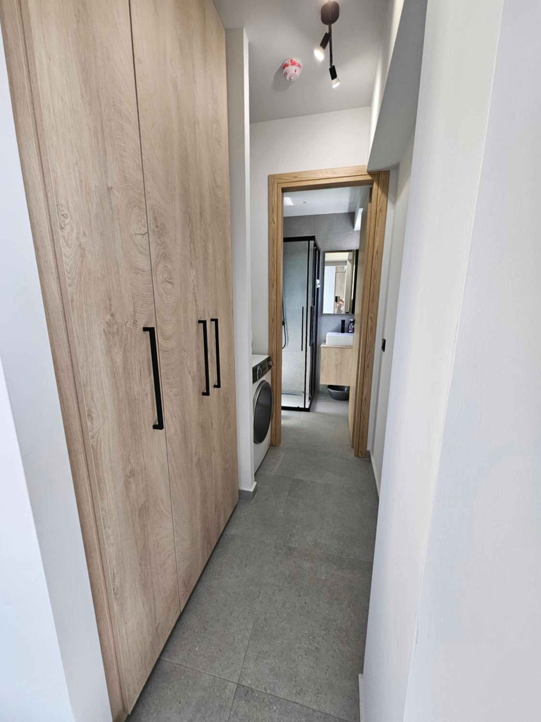 Blossom Residence-At the foot of the Acroplis and Parking available