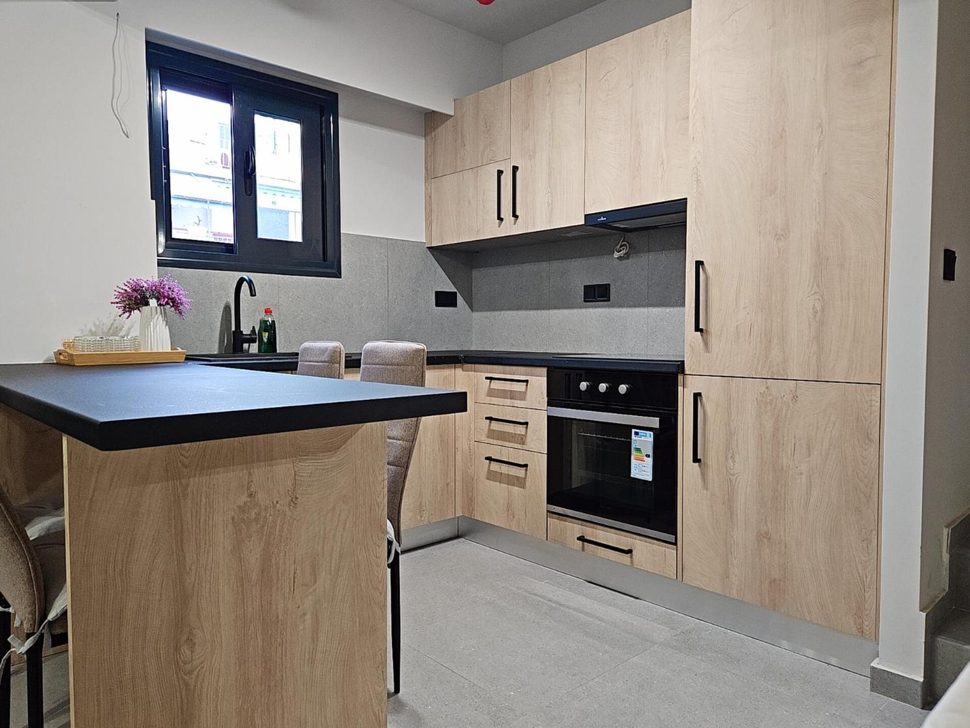 Blossom Residence-At the foot of the Acroplis and Parking available