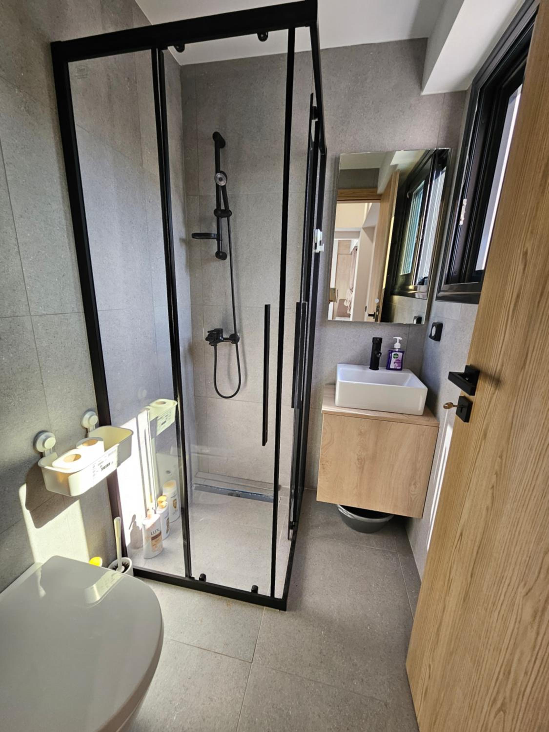 Blossom Residence-At the foot of the Acroplis and Parking available