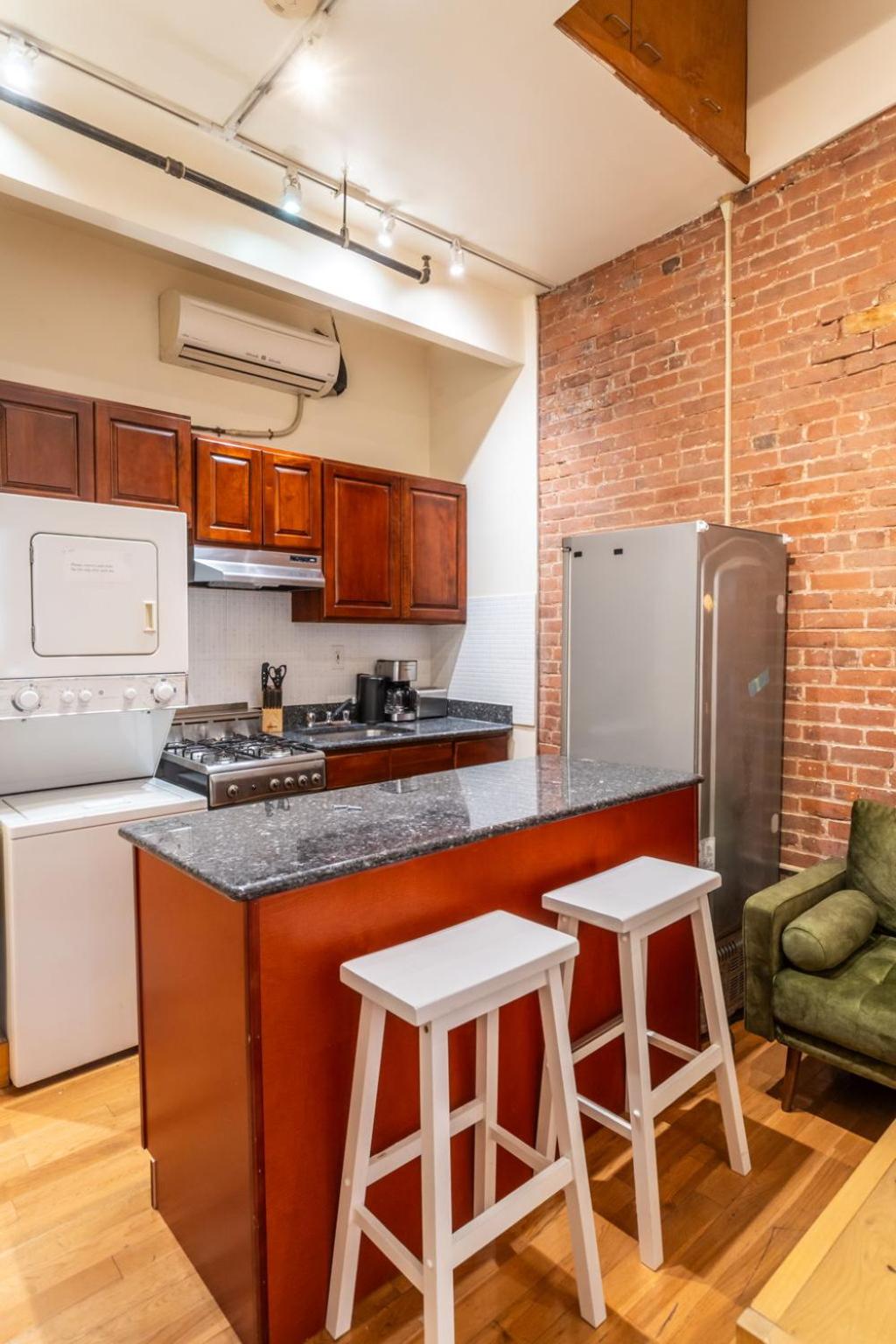 Wonderful 3BR 1Bath Apartment Only Steps from Times Square & Central Park