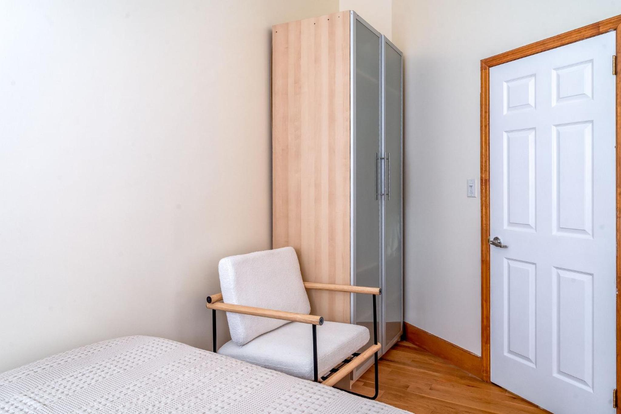 Wonderful 3BR 1Bath Apartment Only Steps from Times Square & Central Park