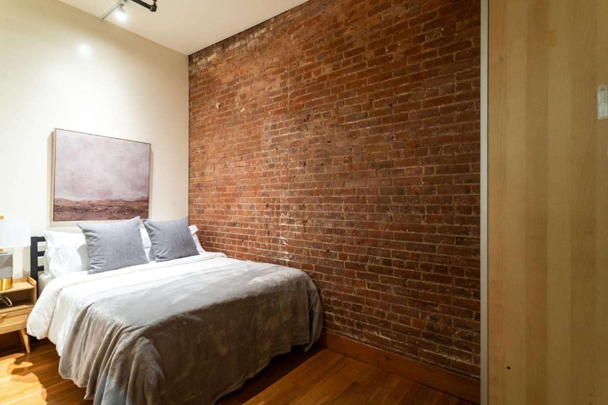Wonderful 3BR 1Bath Apartment Only Steps from Times Square & Central Park