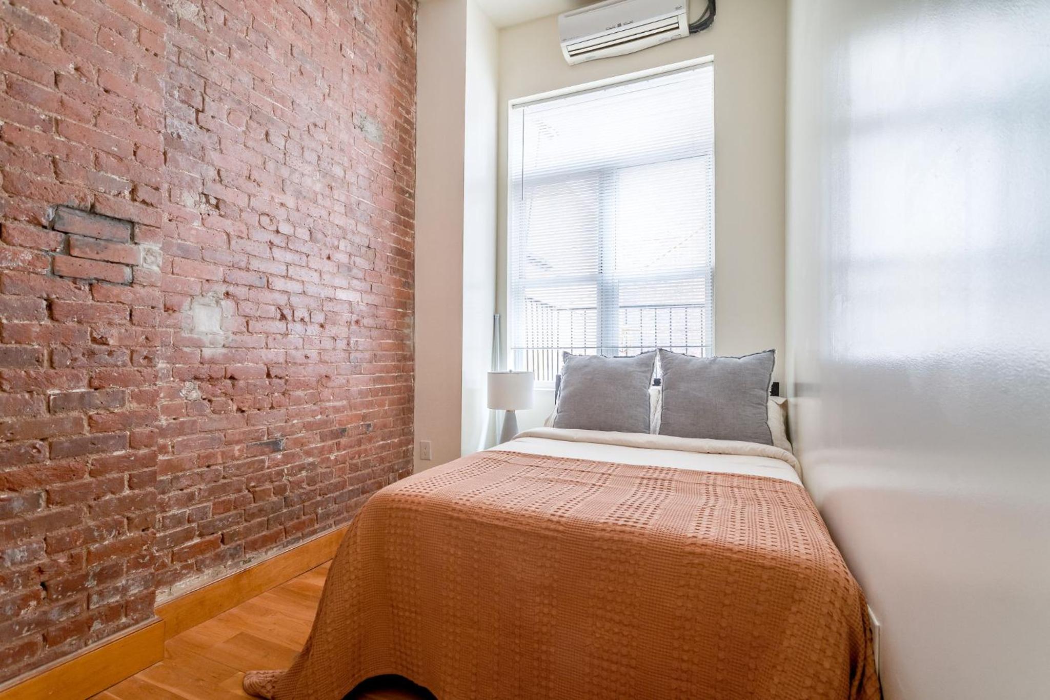 Wonderful 3BR 1Bath Apartment Only Steps from Times Square & Central Park