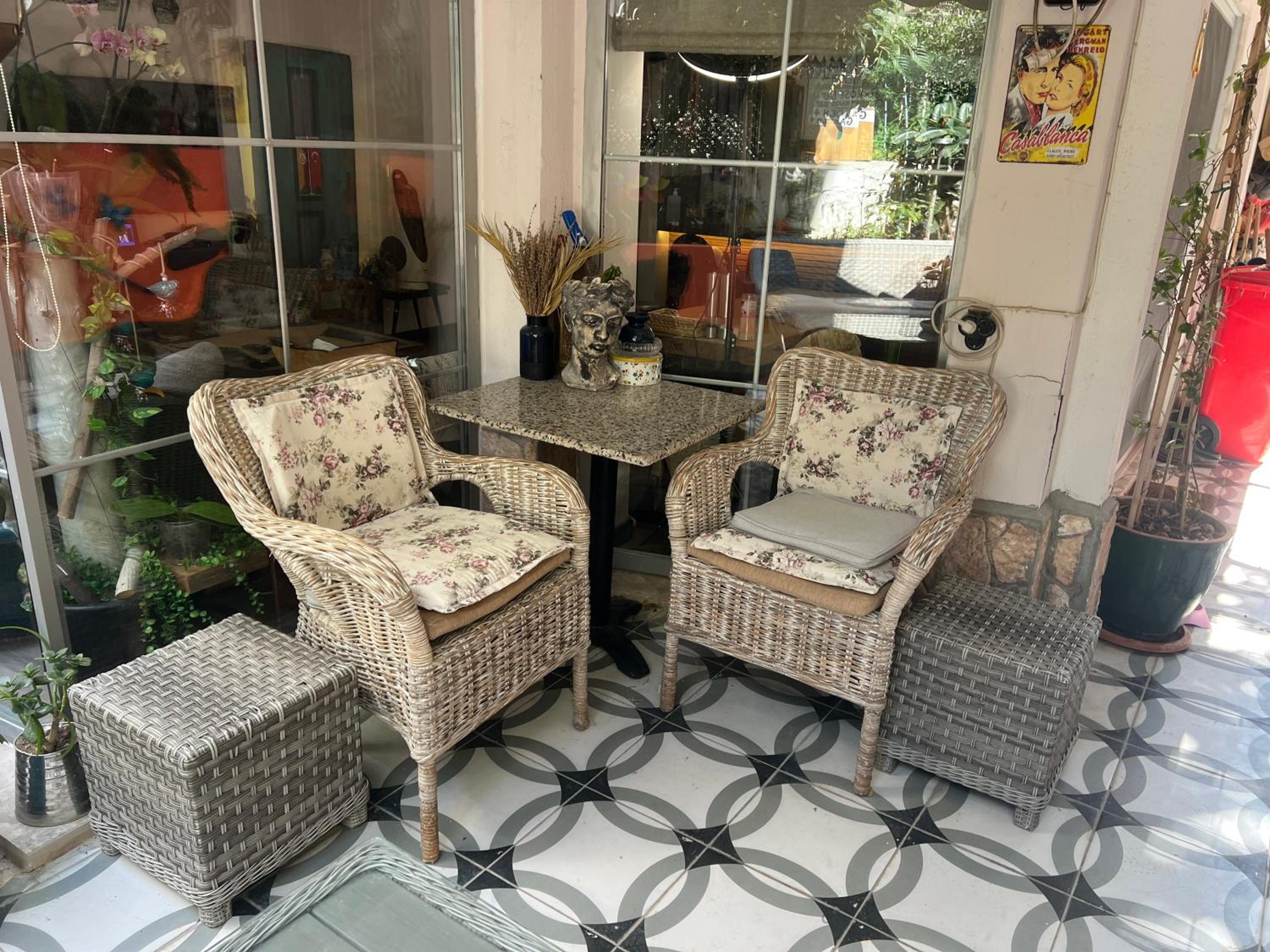 lounge