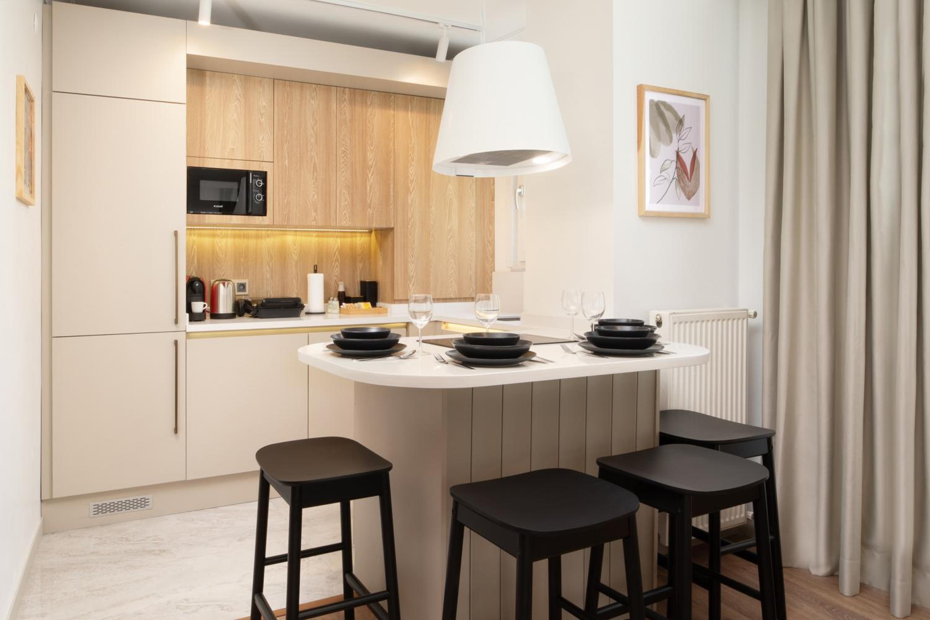 Marmada Suites