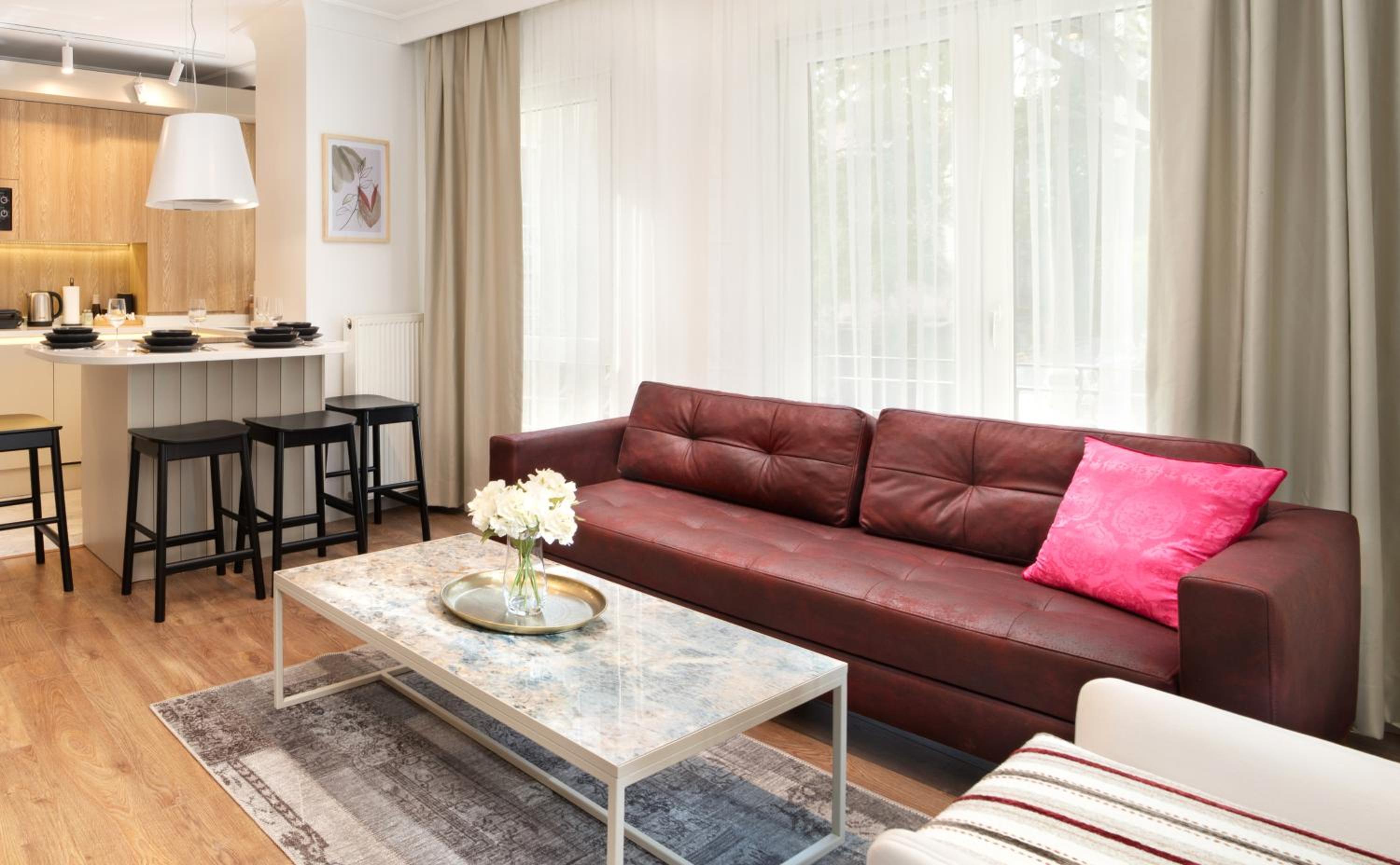 Marmada Suites