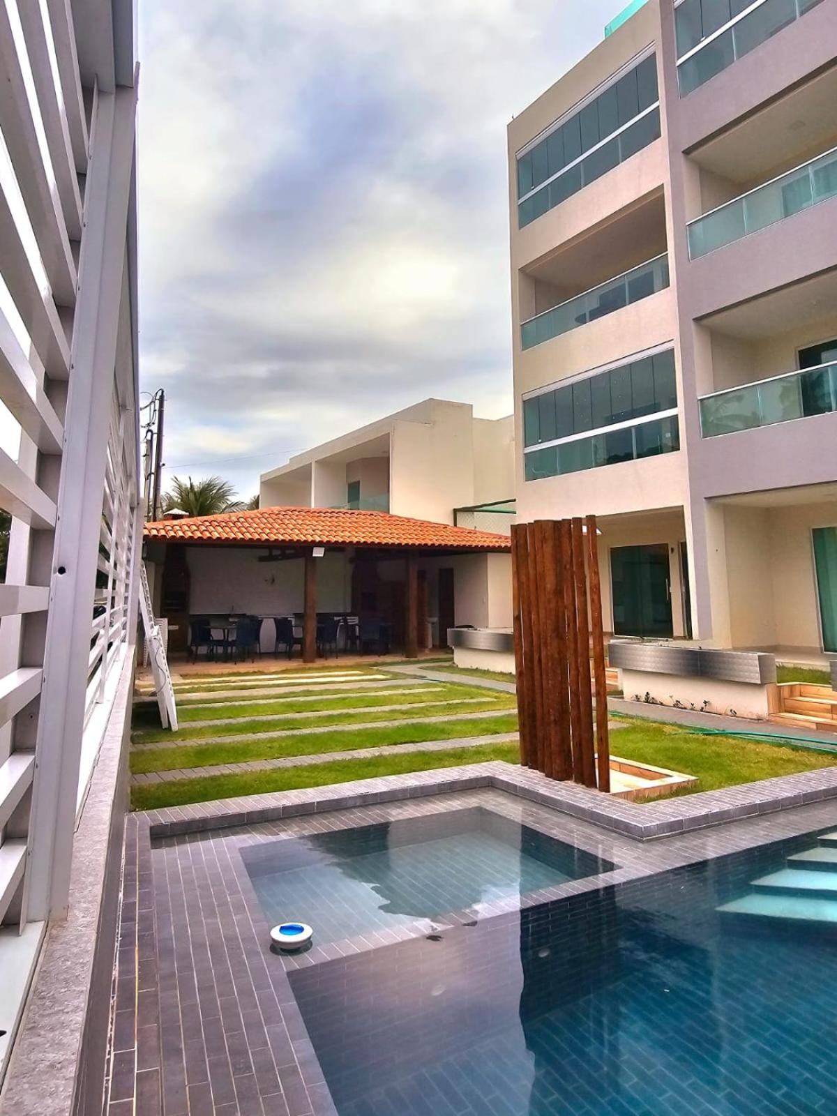 Apartamento grande de 3 quartos, a 120m das piscinas naturais de Tamandaré, a 1km do Aquaventura e a 1km da Vila Padre Arlindo