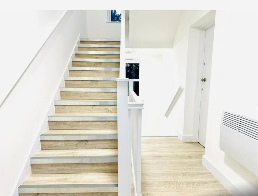 Dover Vacations - Luxury Dover Castle Apartment - Property Image 11