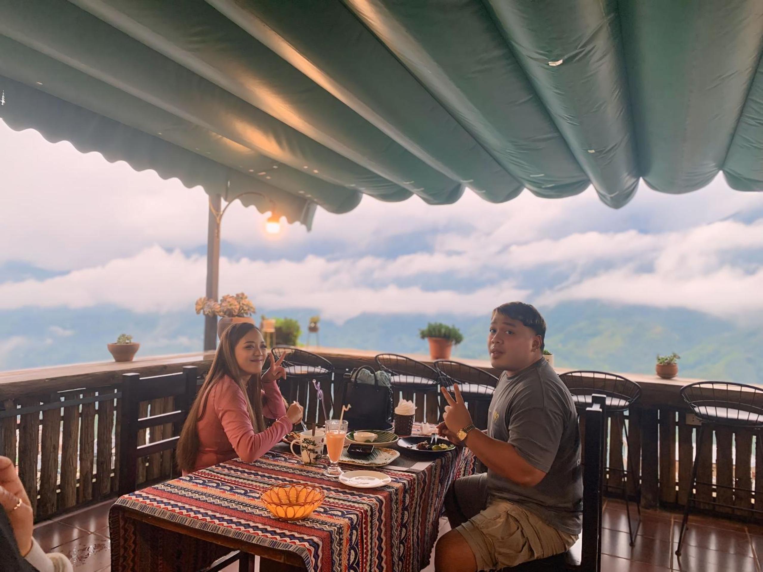 Daun Pisang Homestay & Halal Food