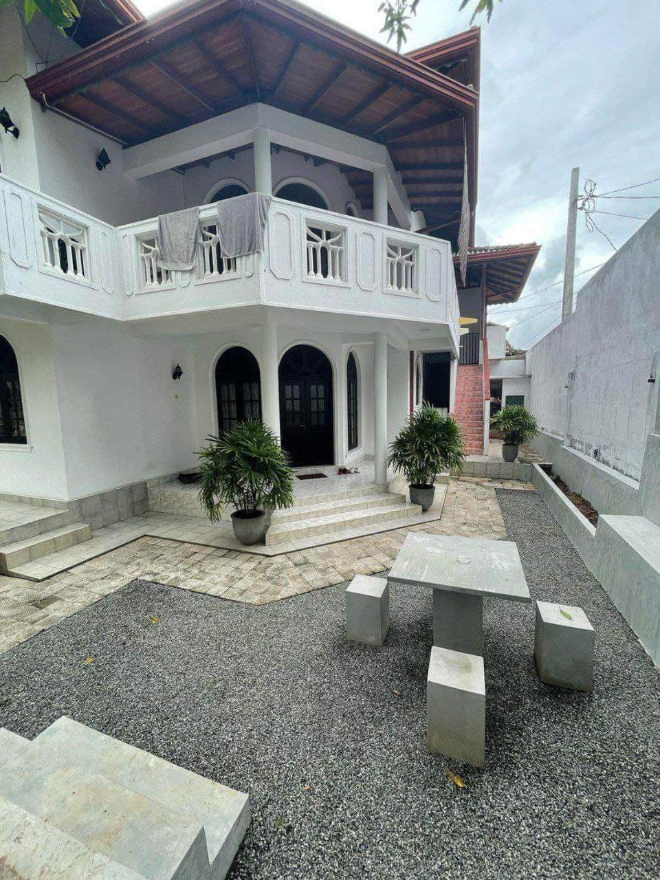 Secret apartments galle view 2