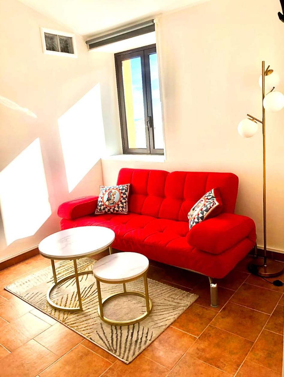 DaMa Rooms