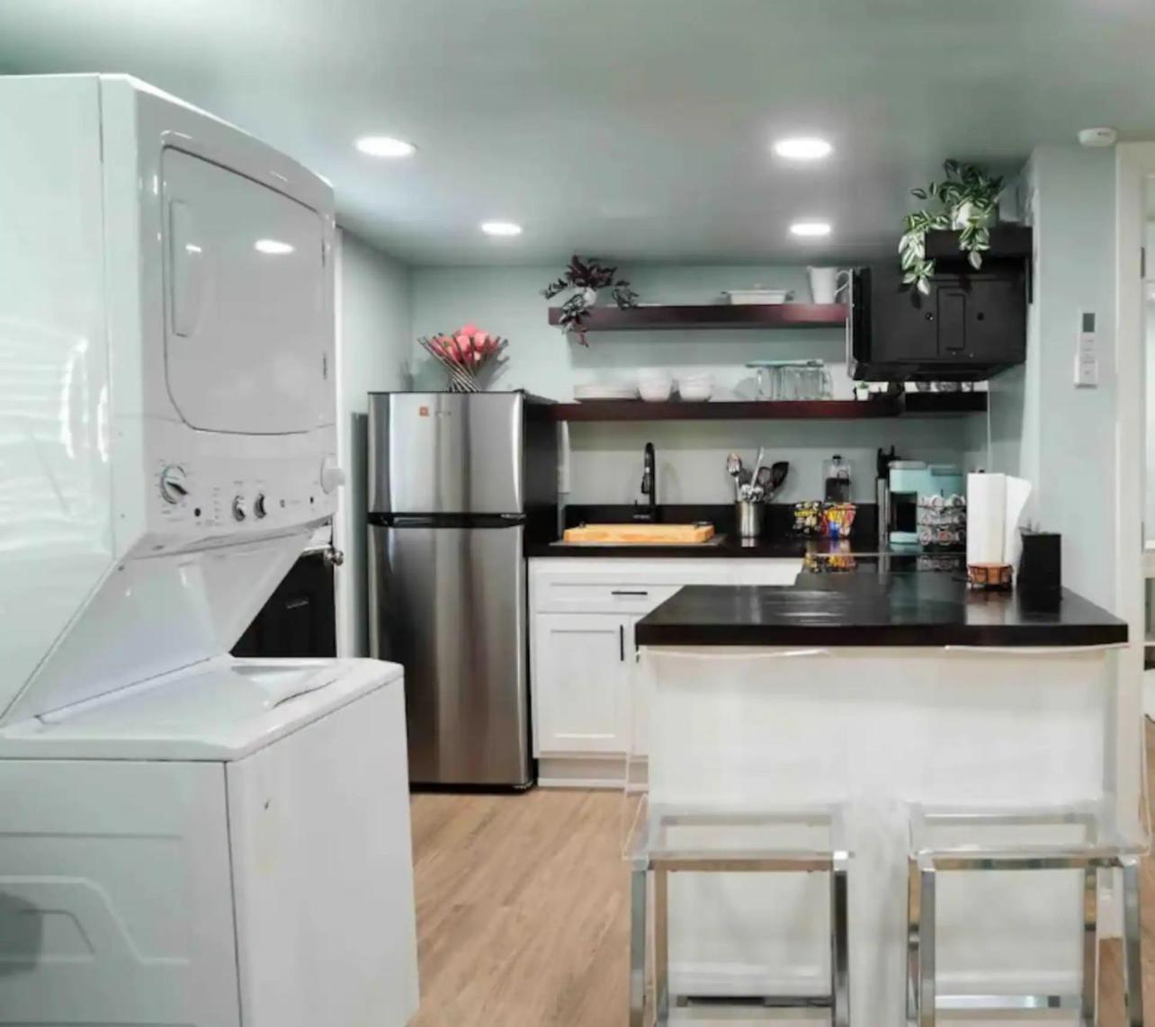 Tiny Home Hot Tub Privacy Fence Fire Pit Peaceful Neighborhood near Bogue Chitto State Park
