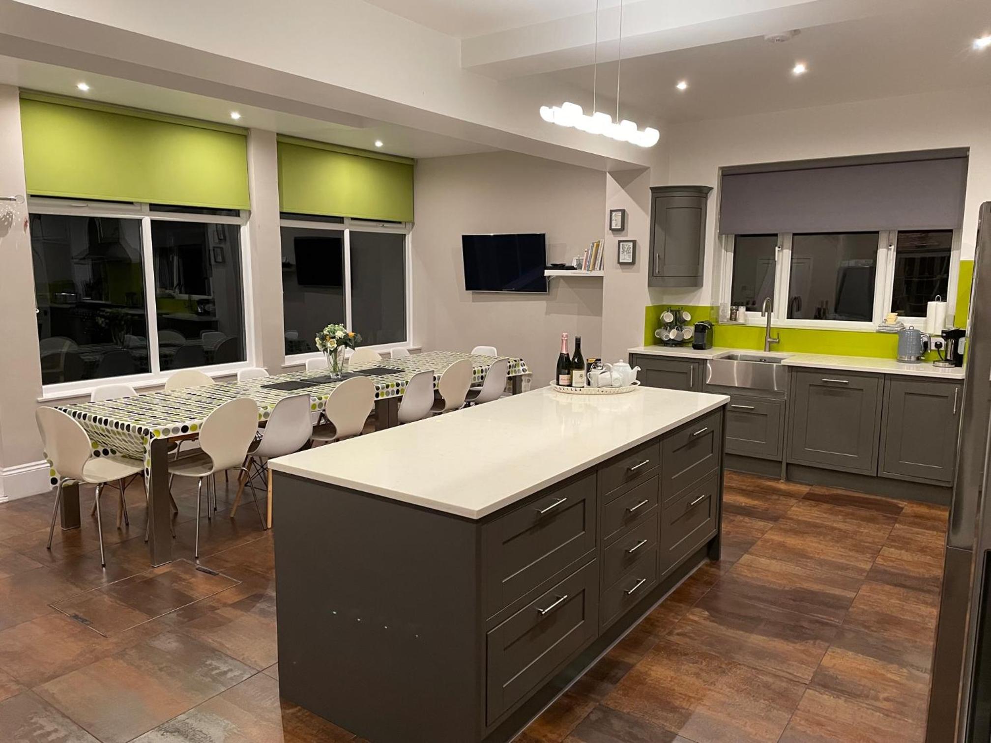 Family Friendly Tower House, Mundesley, 100yrds from sandy beach view 4