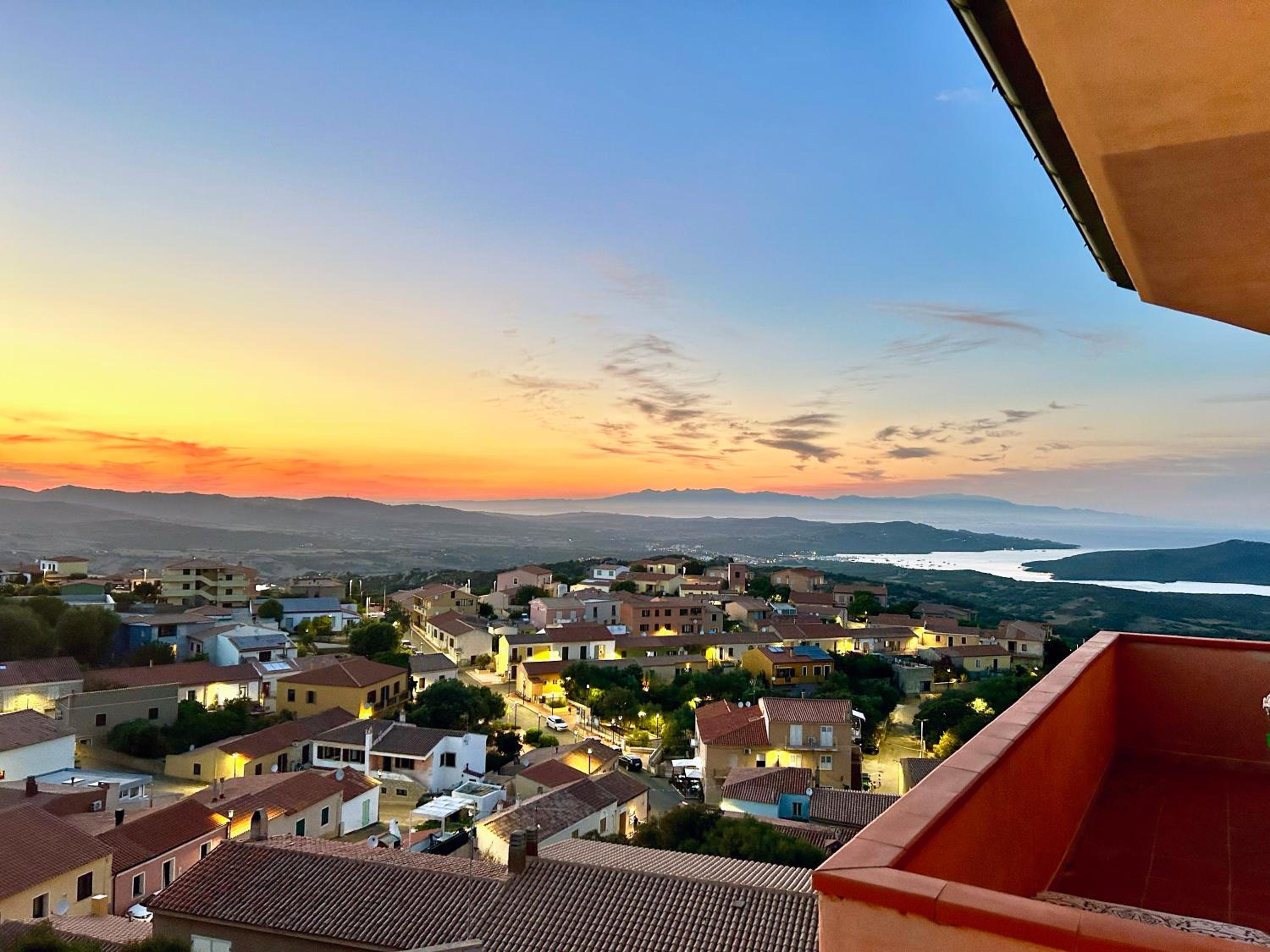 Trilocale con Vista Panoramica sull'Arcipelago de La Maddalena - San Pasquale, Sardegna view 3