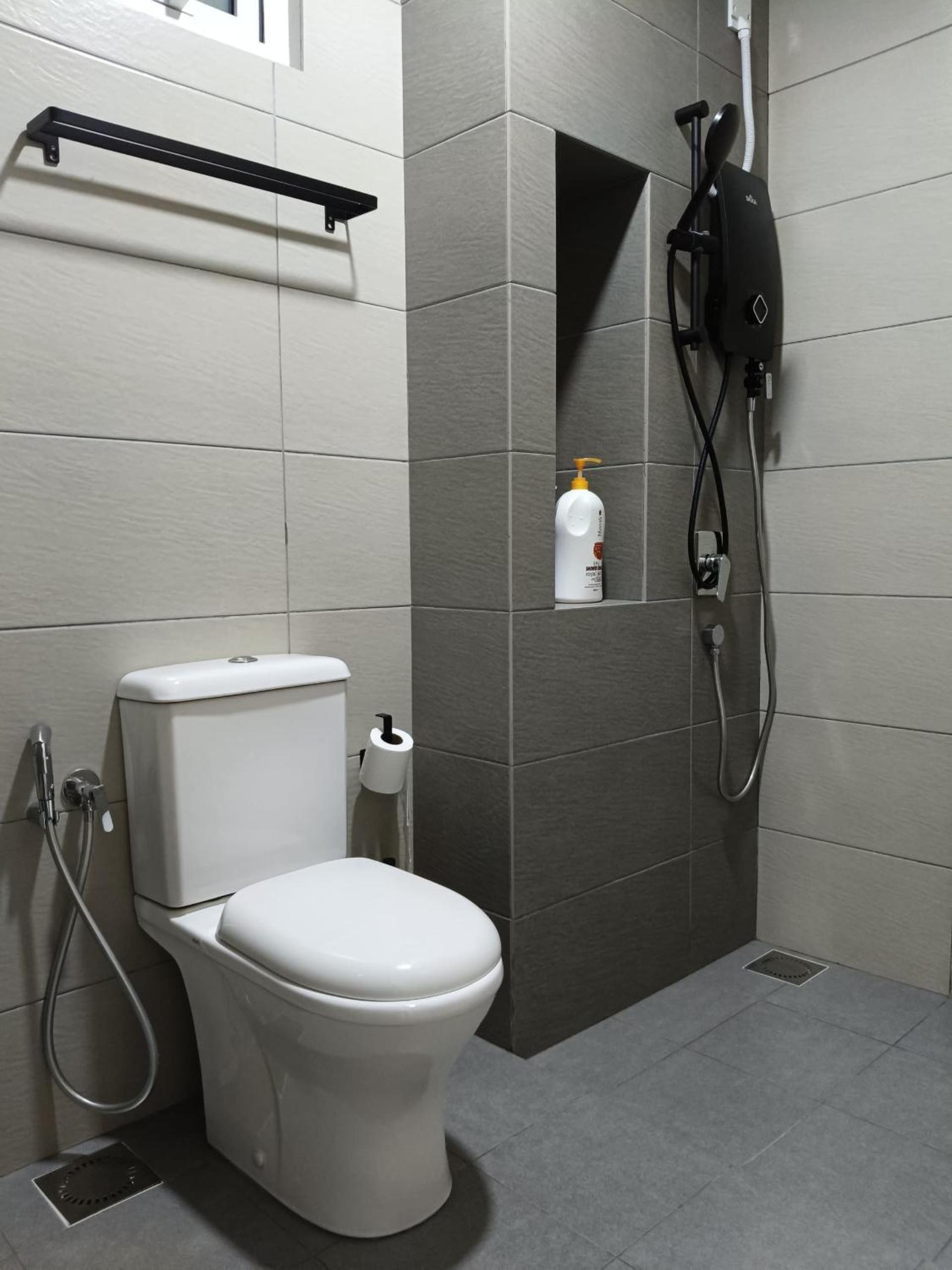 2BR Centre MontKiara 4px 500Mbps