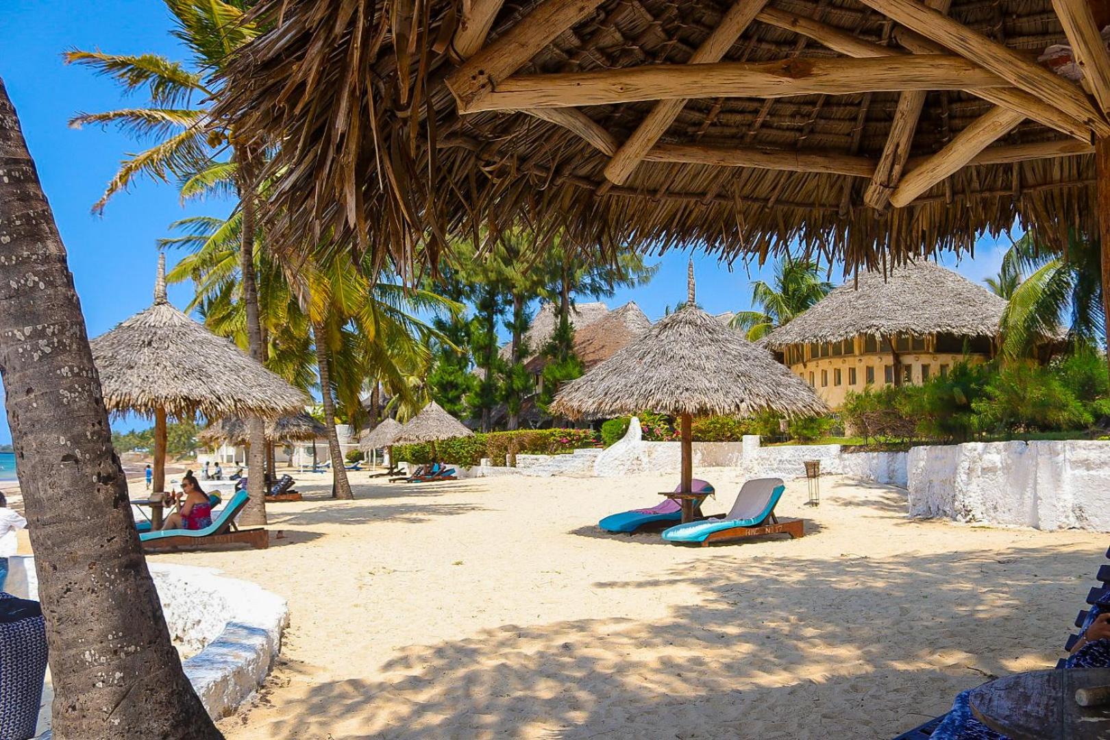 Beach Front Malindi Harbor Key view 2