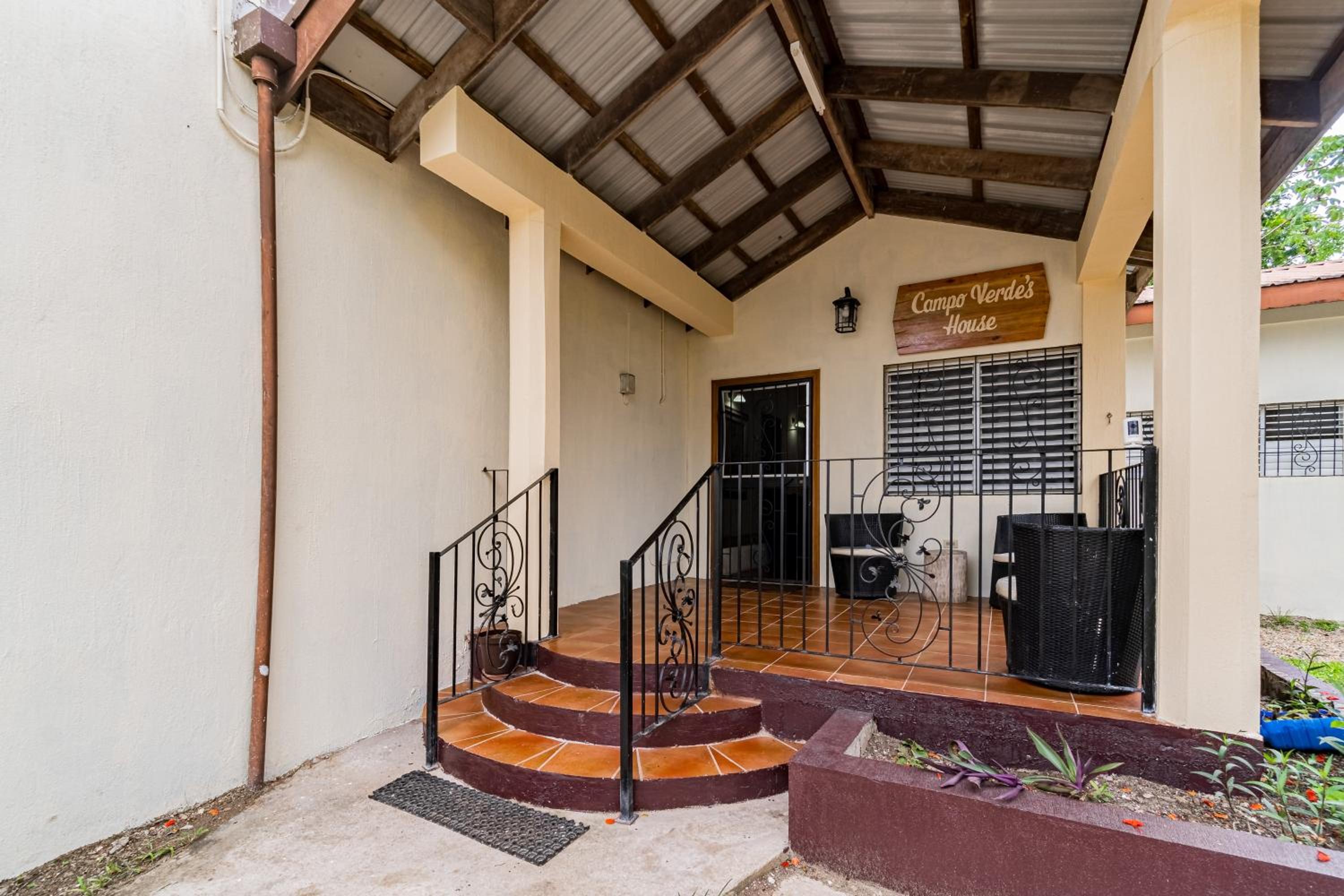 Campo Verde House