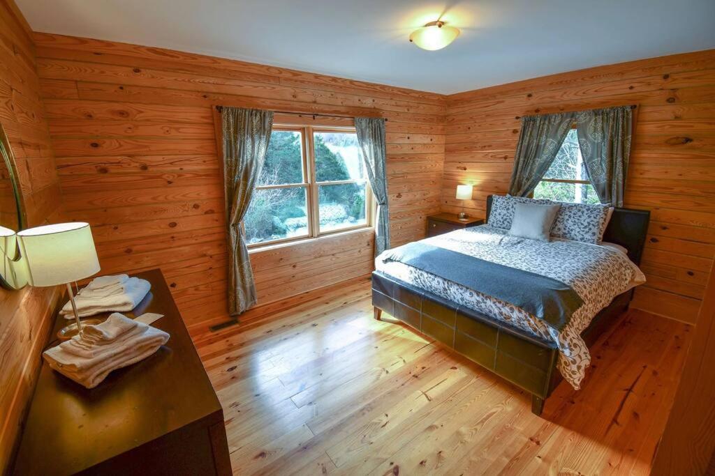 The Lewis #25 - The Cabins at Lexington, photo 15