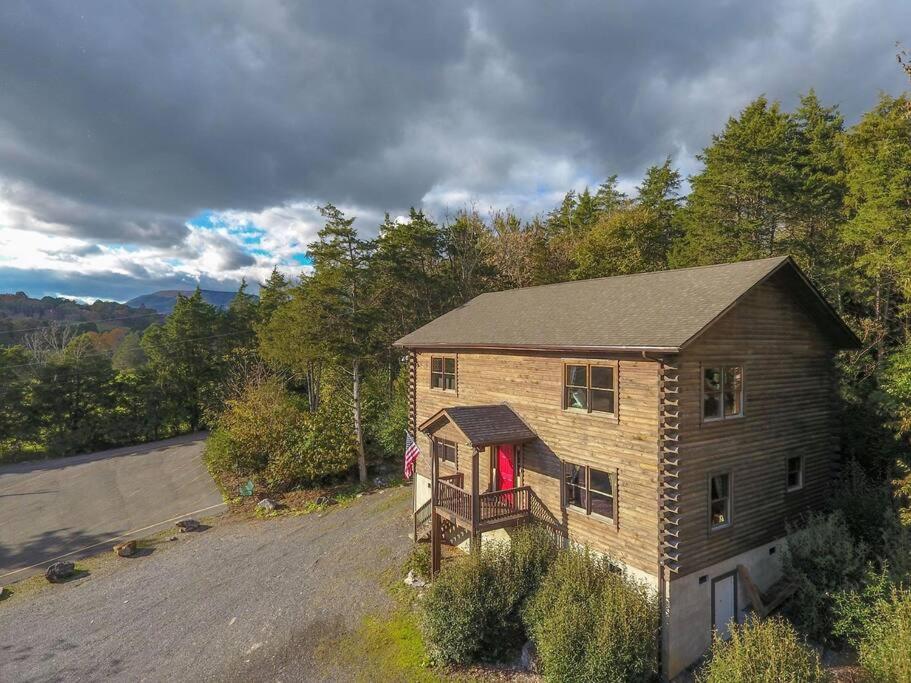 The Lewis #25 - The Cabins at Lexington, photo 5