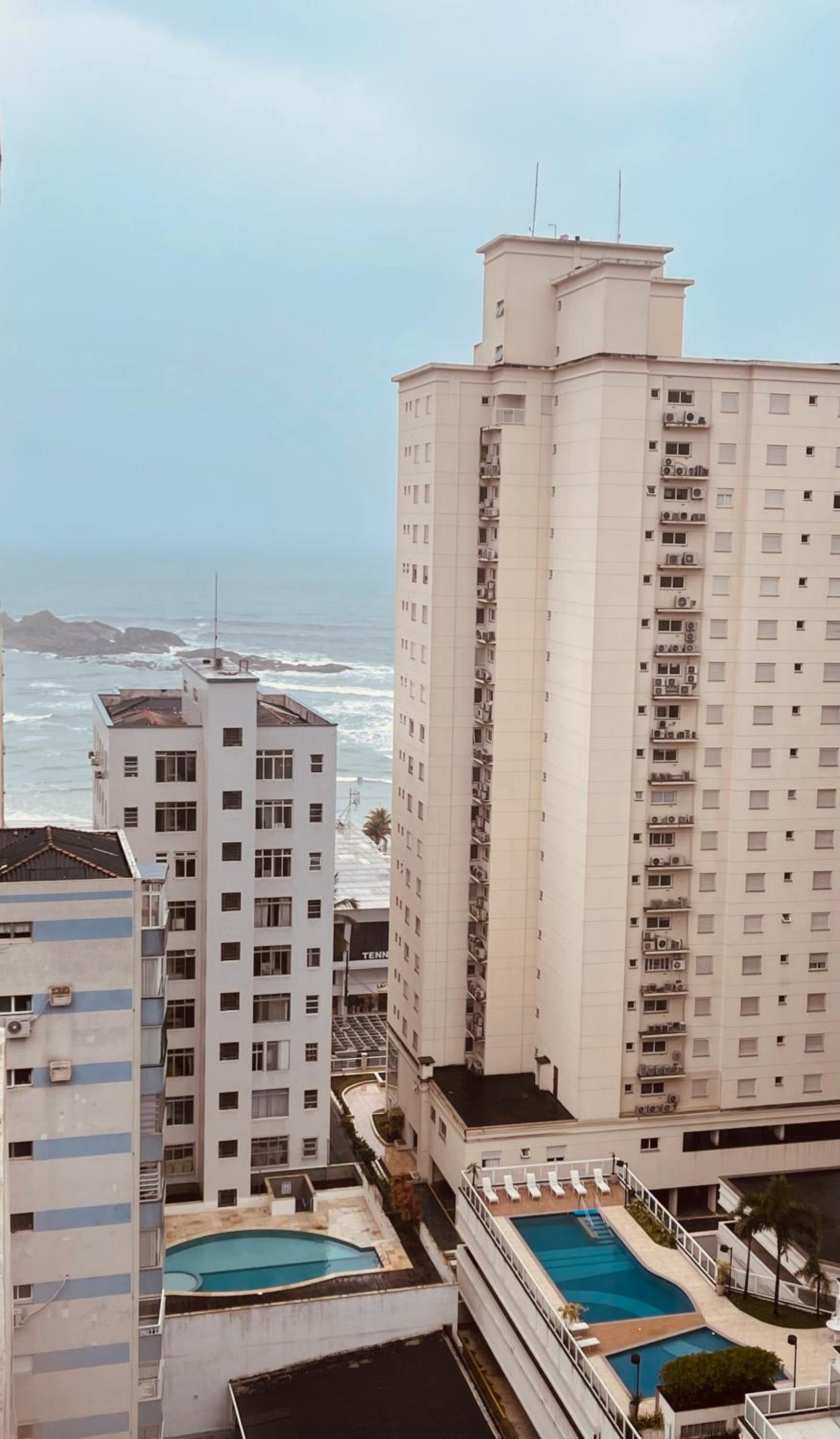 Flat Service Pitangueiras com Vista Mar