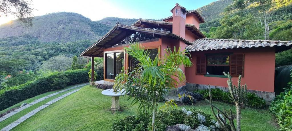 Casa Encantadora com vista Cinematográfica