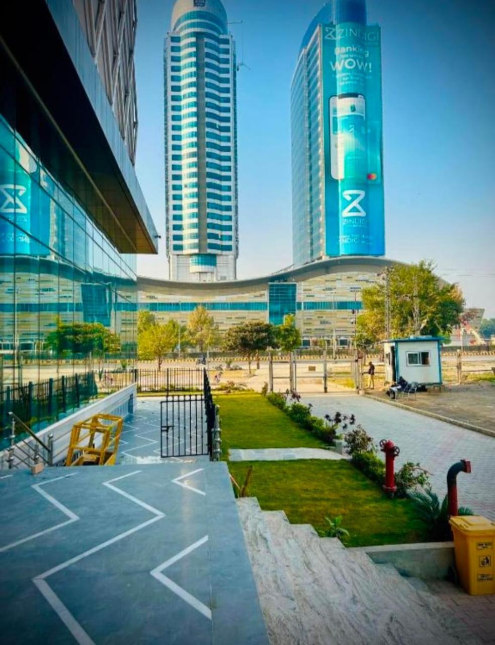Luxury Apartments - Elysium Opposite to Centaurus Mall