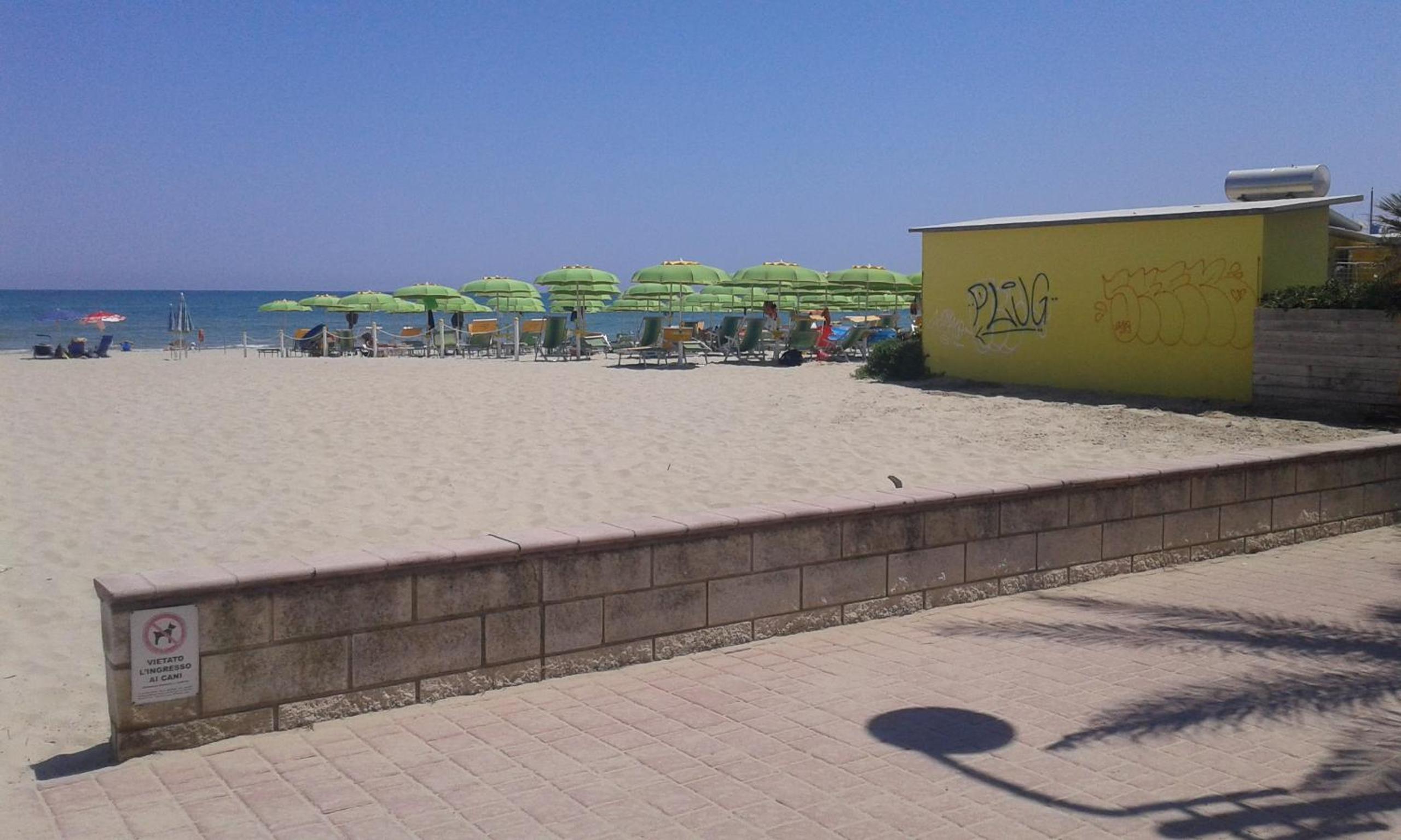 On the Beach - Property Image 11
