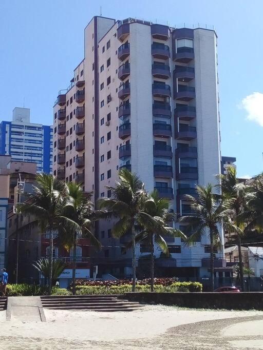 Apartamento com vista pro mar Aviação com wifi