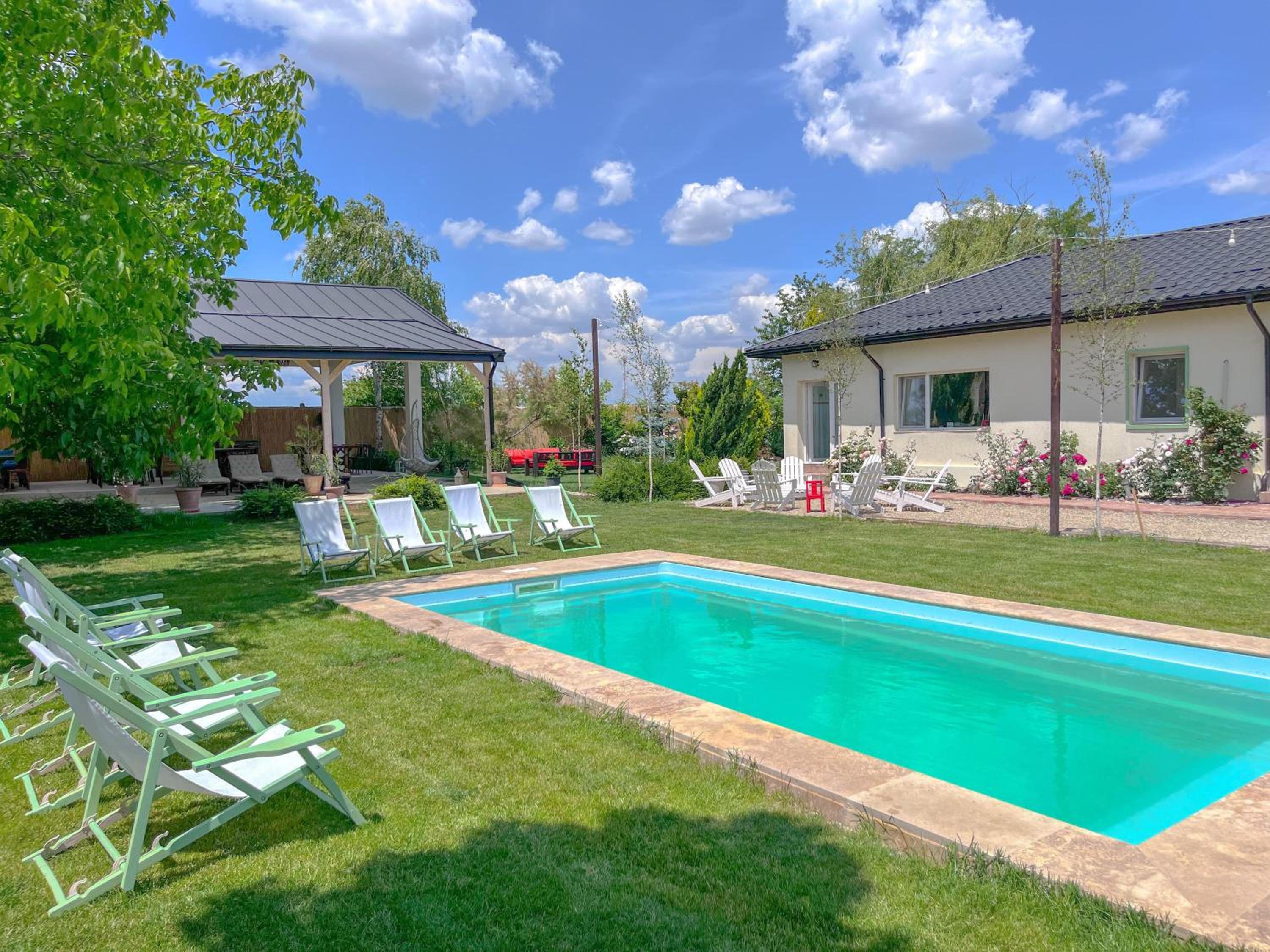 The Rose Farm, mini parties, accommodation, pool, playground, bbq view 2