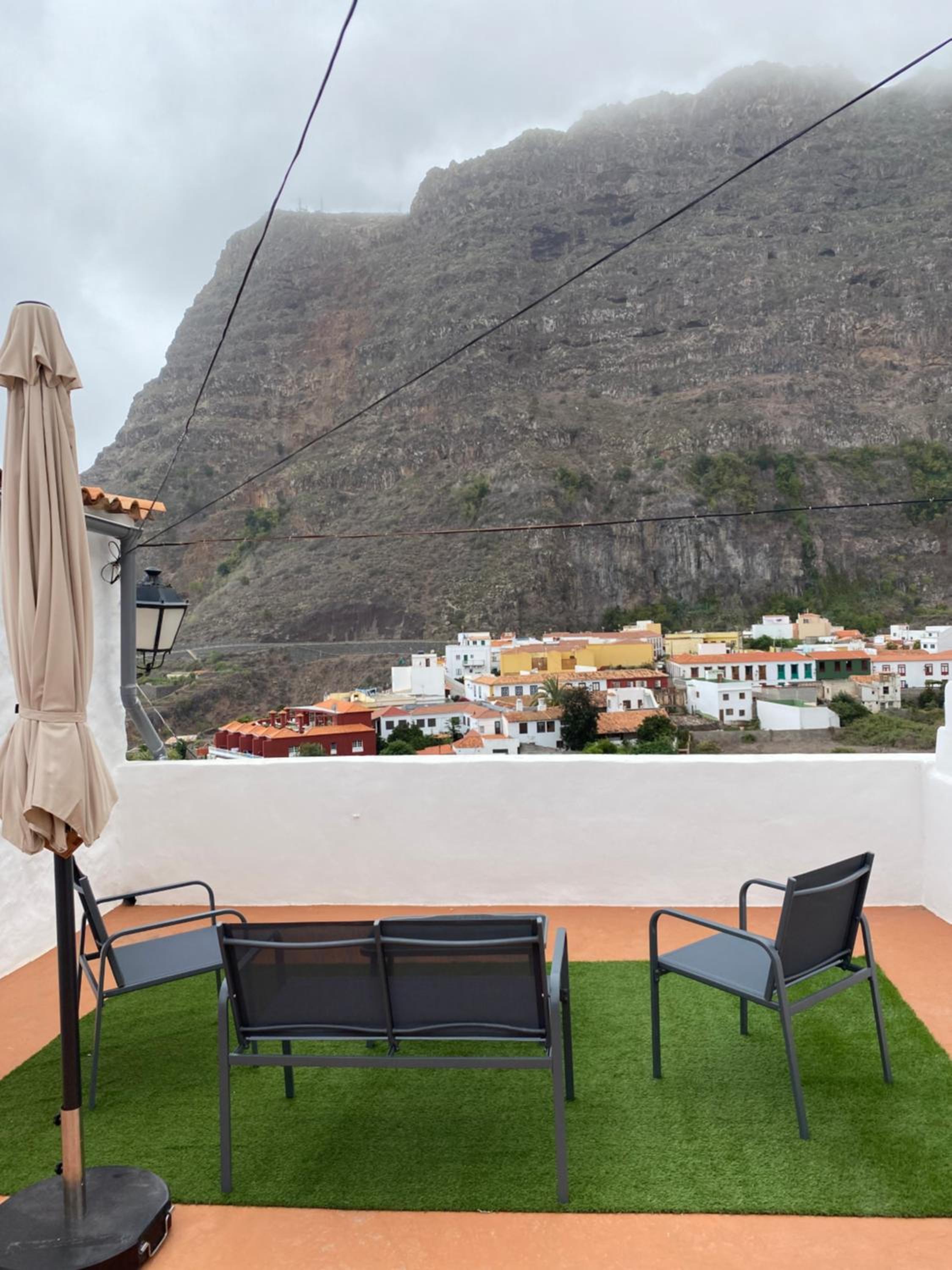 Casa Chana y Domingo- Refugio con historia y vistas en Agulo