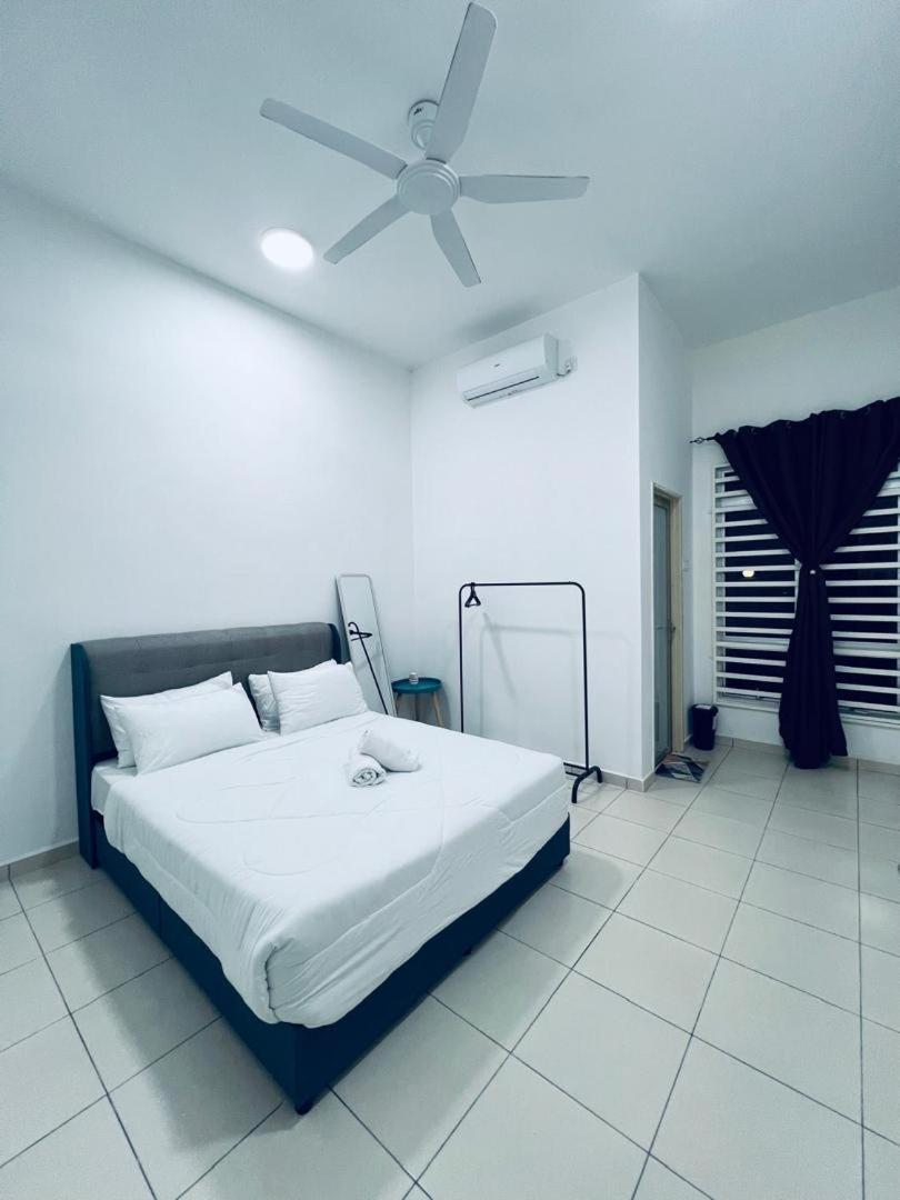D'Tengah Homestay Kotasas photo 5