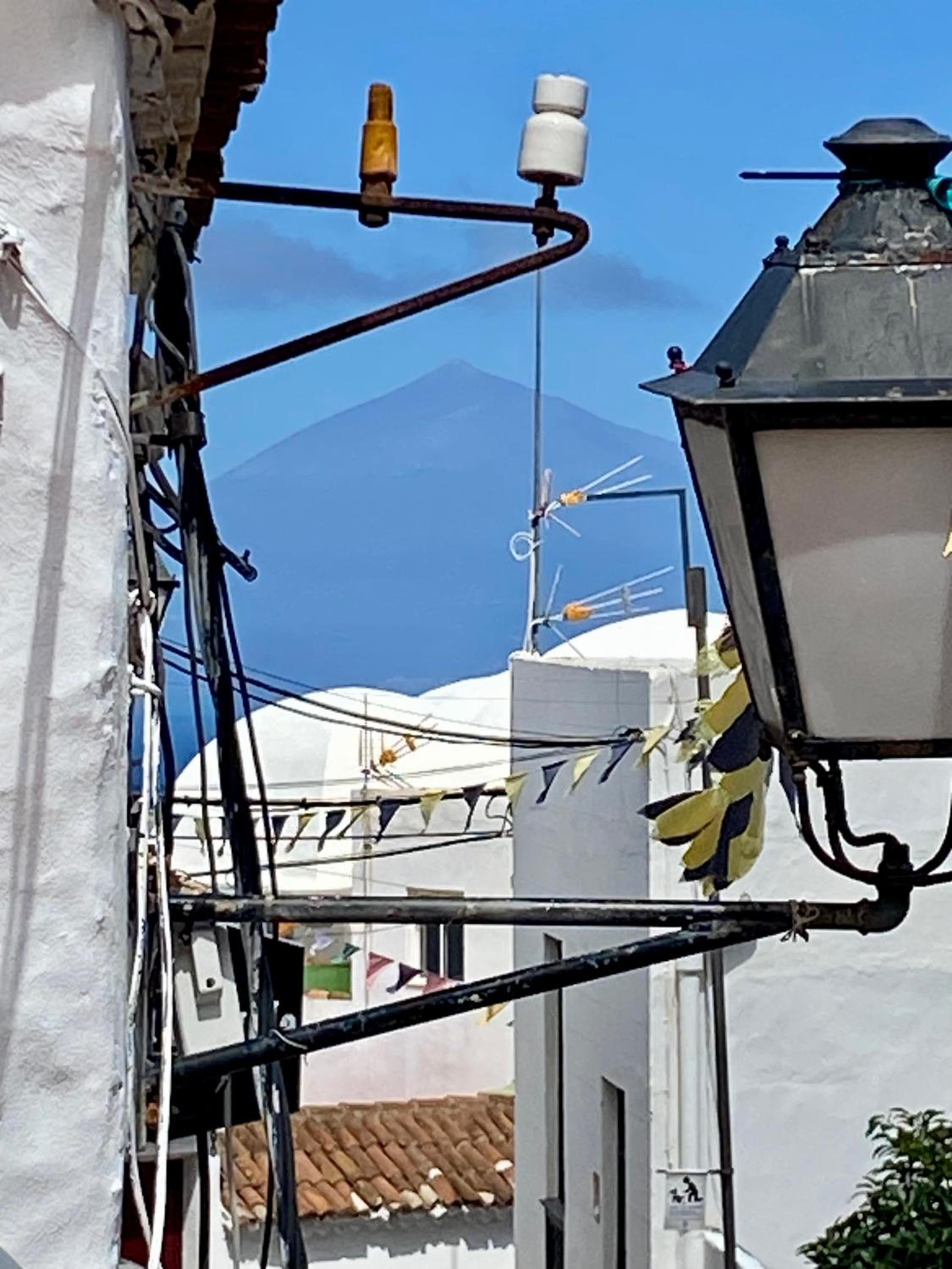 Casa Chana y Domingo- Refugio con historia y vistas en Agulo