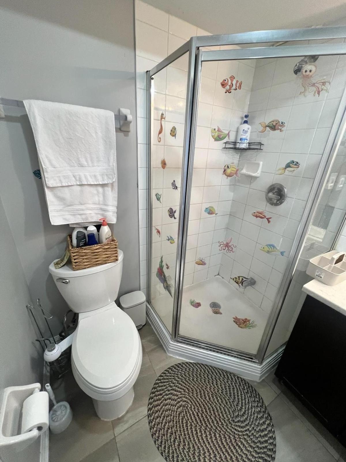 Private, Secure, Immaculate & Cozy Room