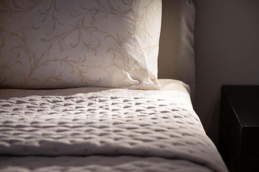 Luxury Marina Loft photo 2