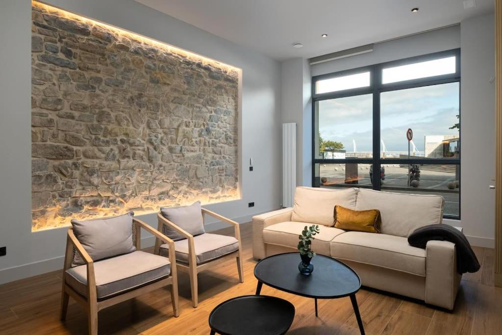 Luxury Marina Loft photo 3